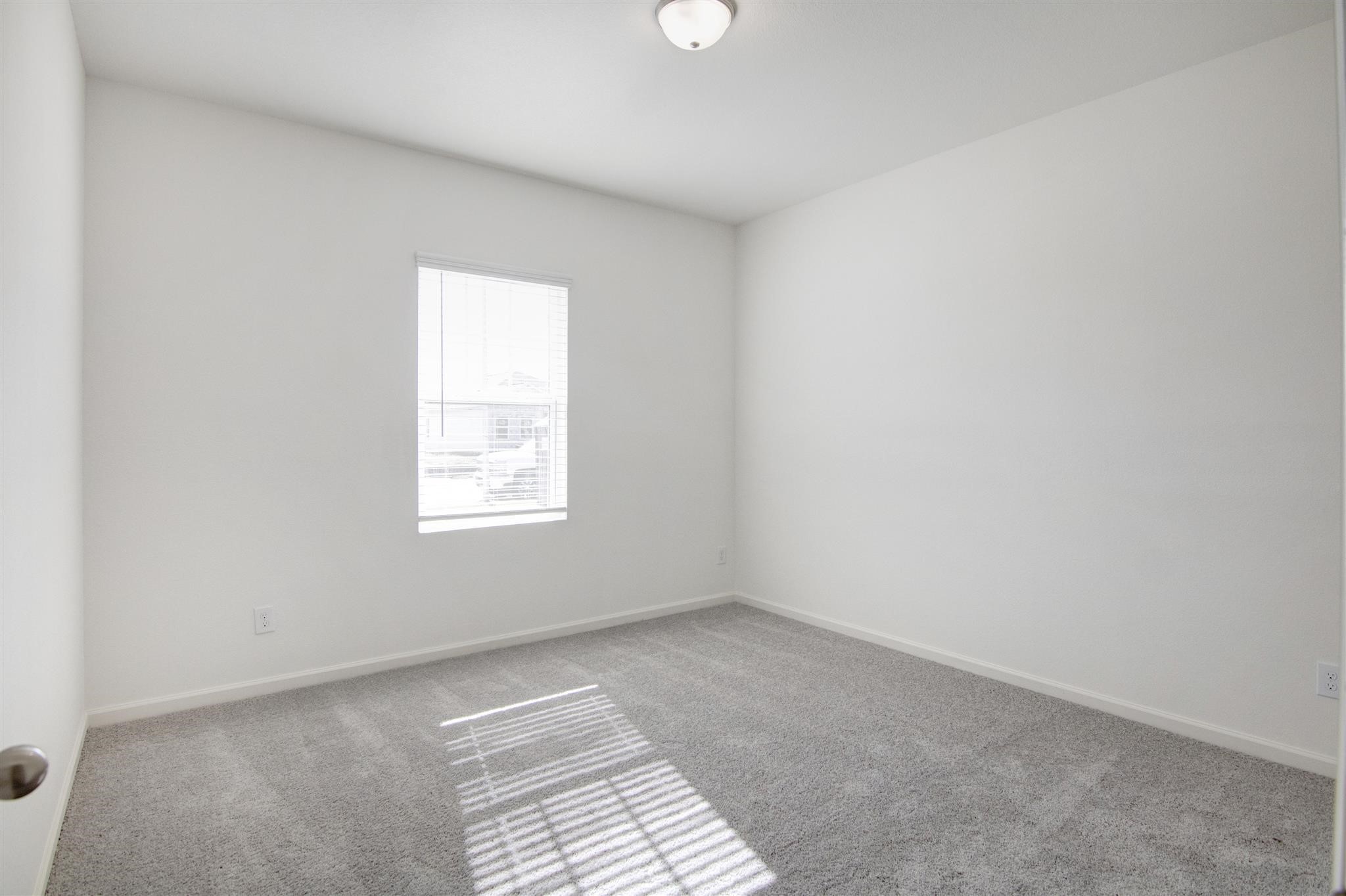 5002 Highland Springs Drive Property Photo 3