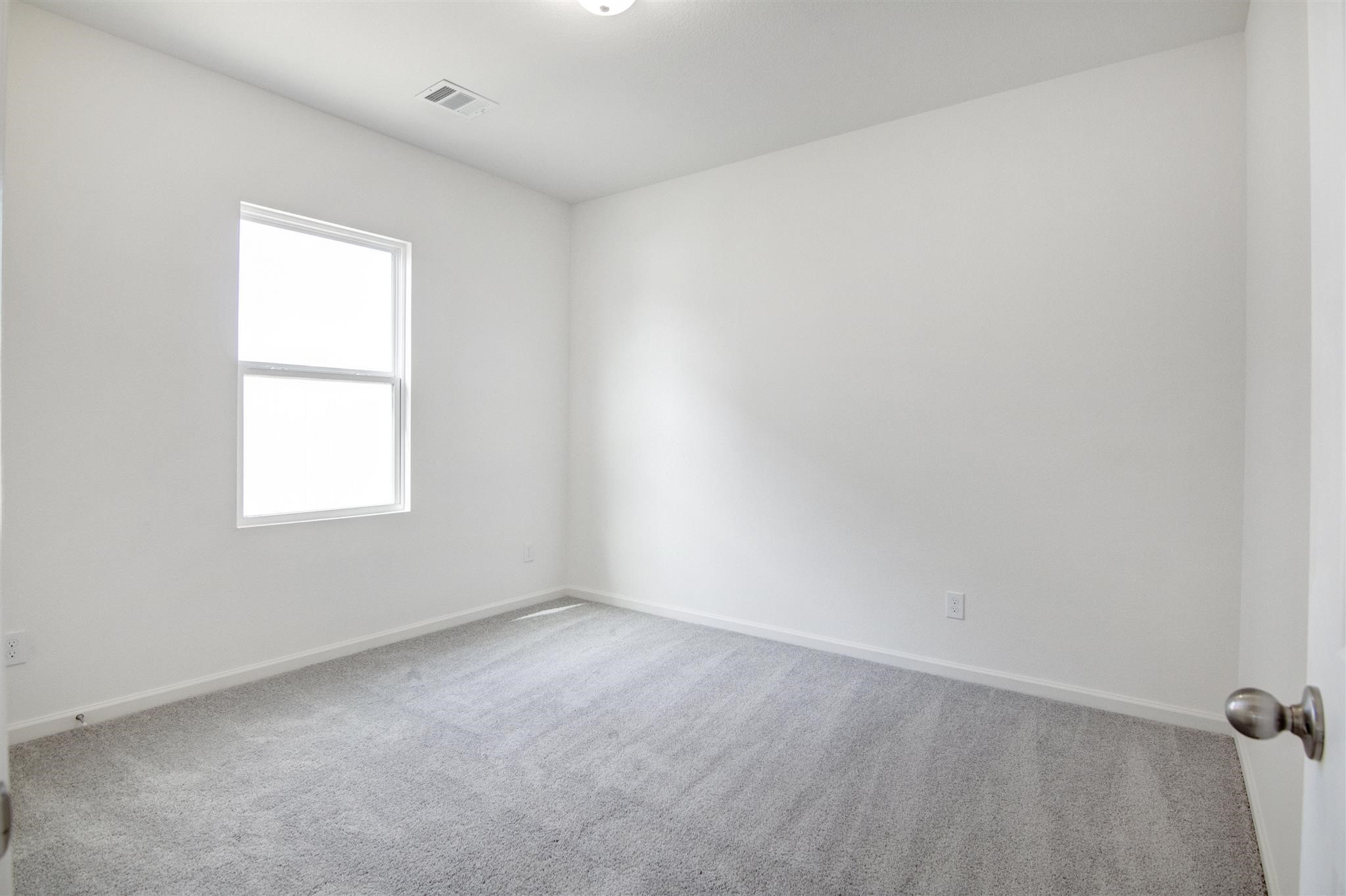 5002 Highland Springs Drive Property Photo 5