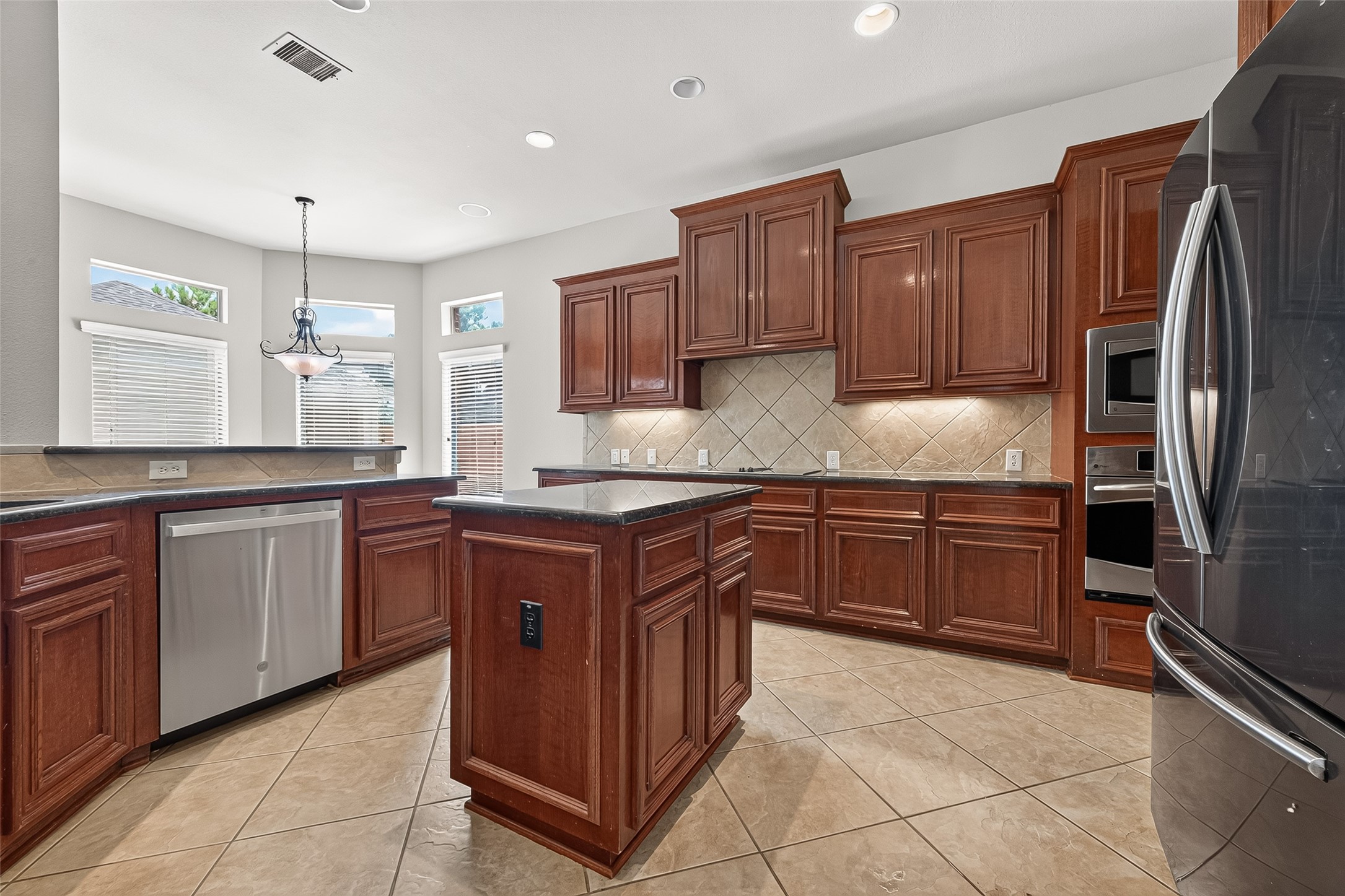 3927 Bowie Bend Lane Property Photo 12