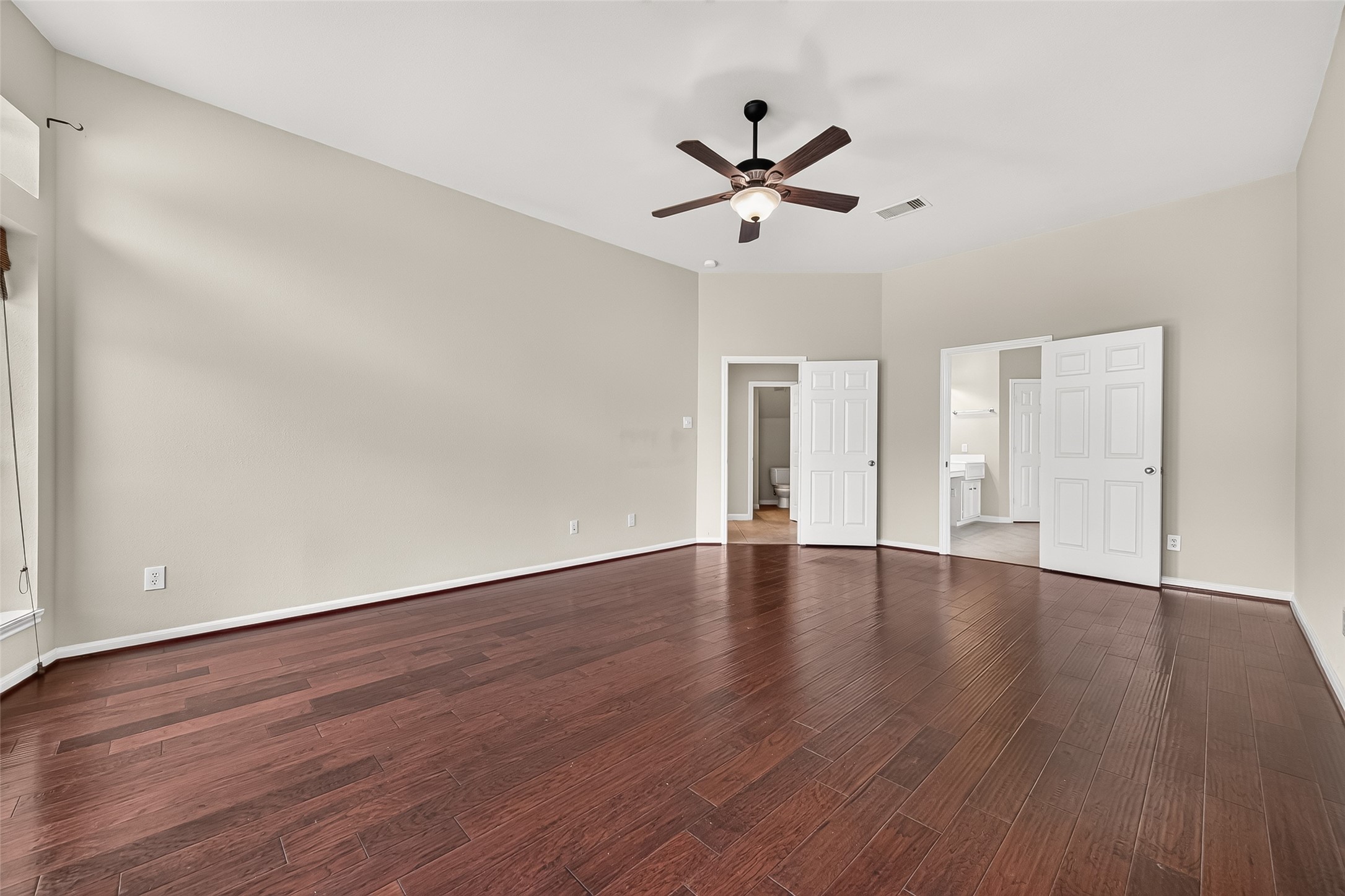 3927 Bowie Bend Lane Property Photo 19
