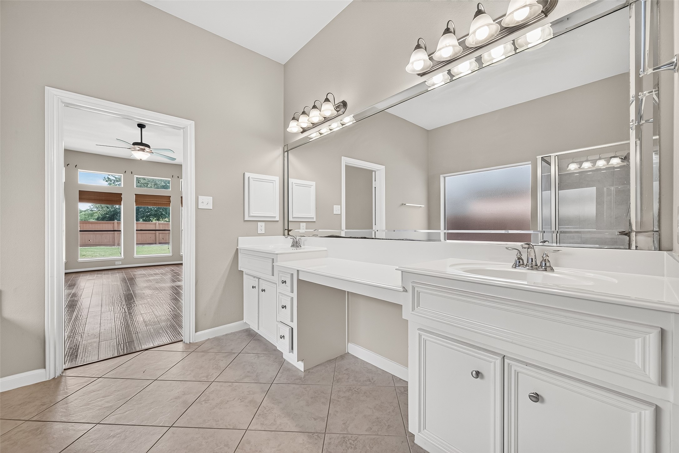 3927 Bowie Bend Lane Property Photo 21