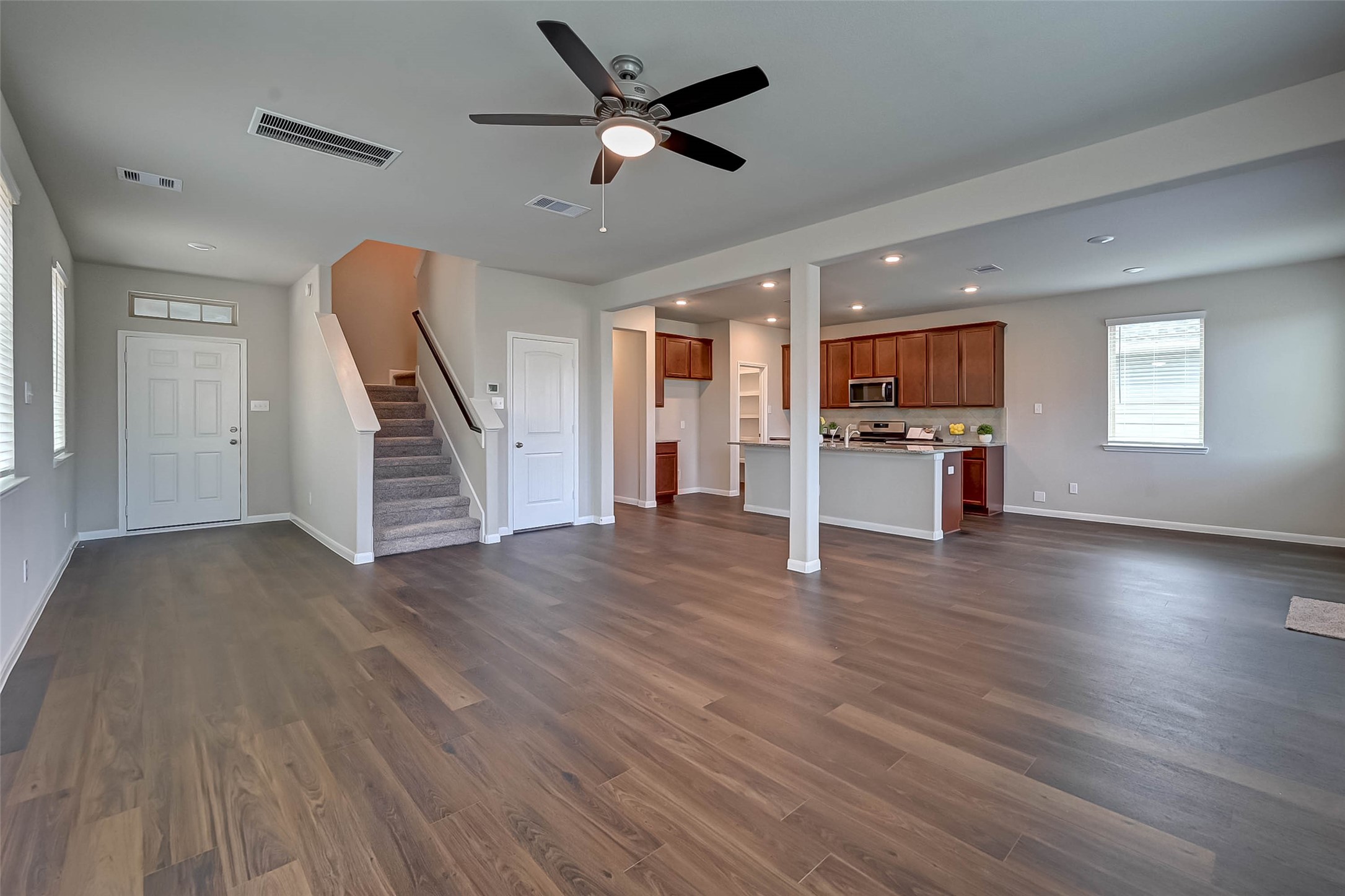 21450 Holly Heights Road Property Photo 6