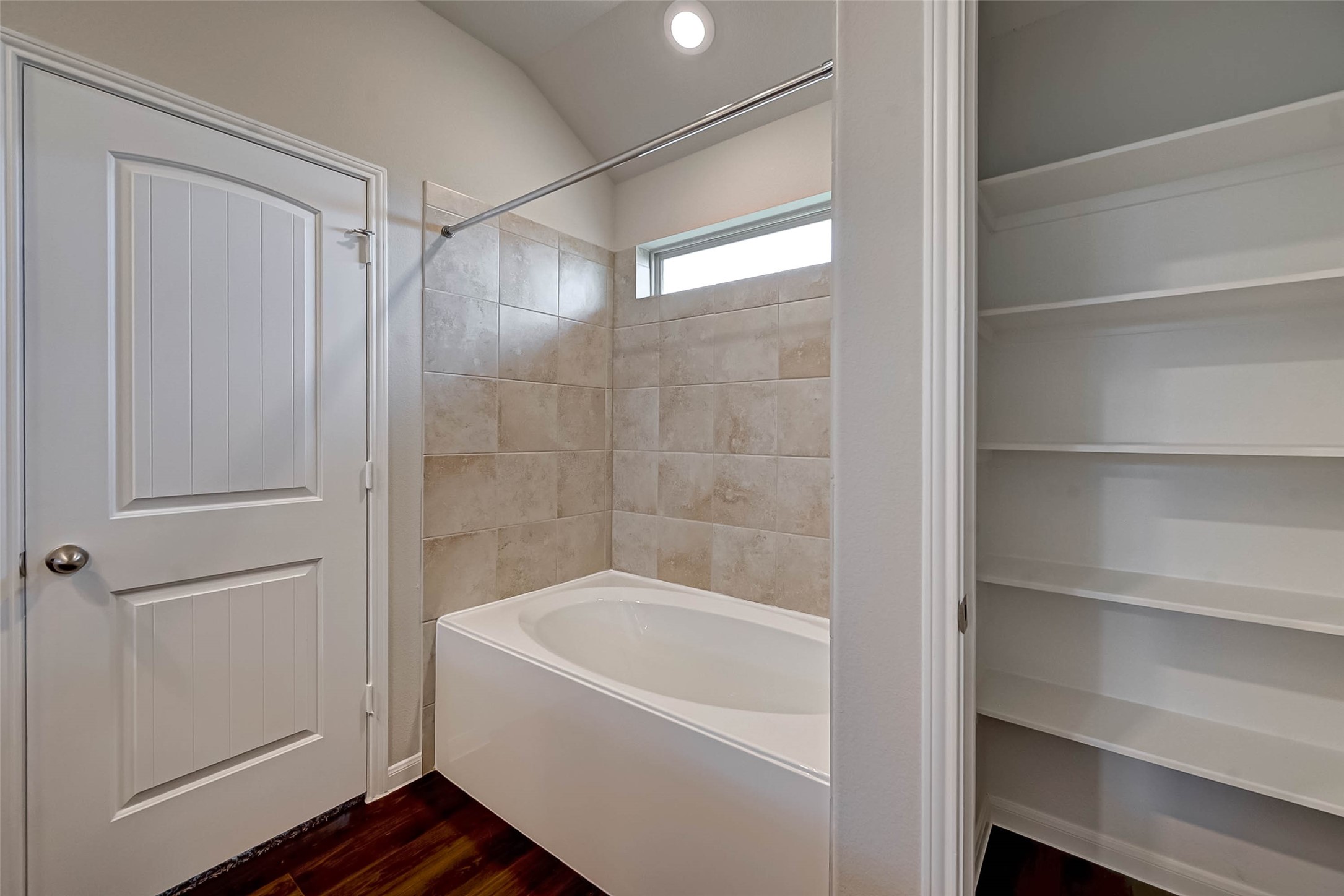 21450 Holly Heights Road Property Photo 19