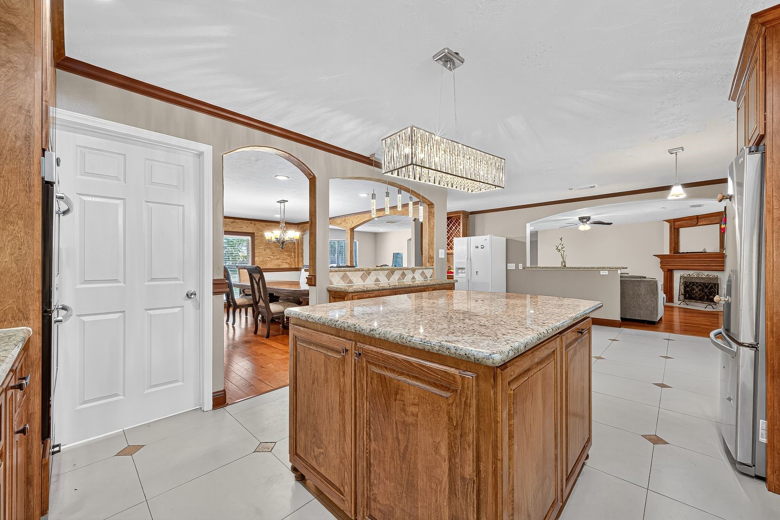 6818 Woodland Oaks Property Photo 11