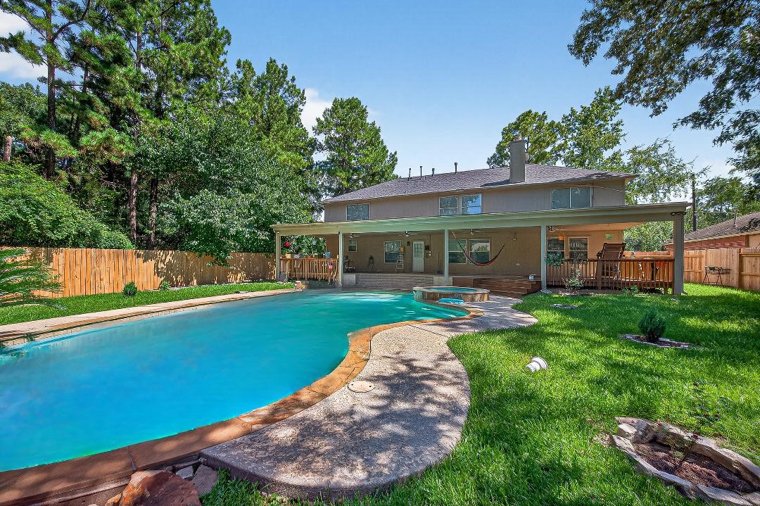 6818 Woodland Oaks Property Photo 22