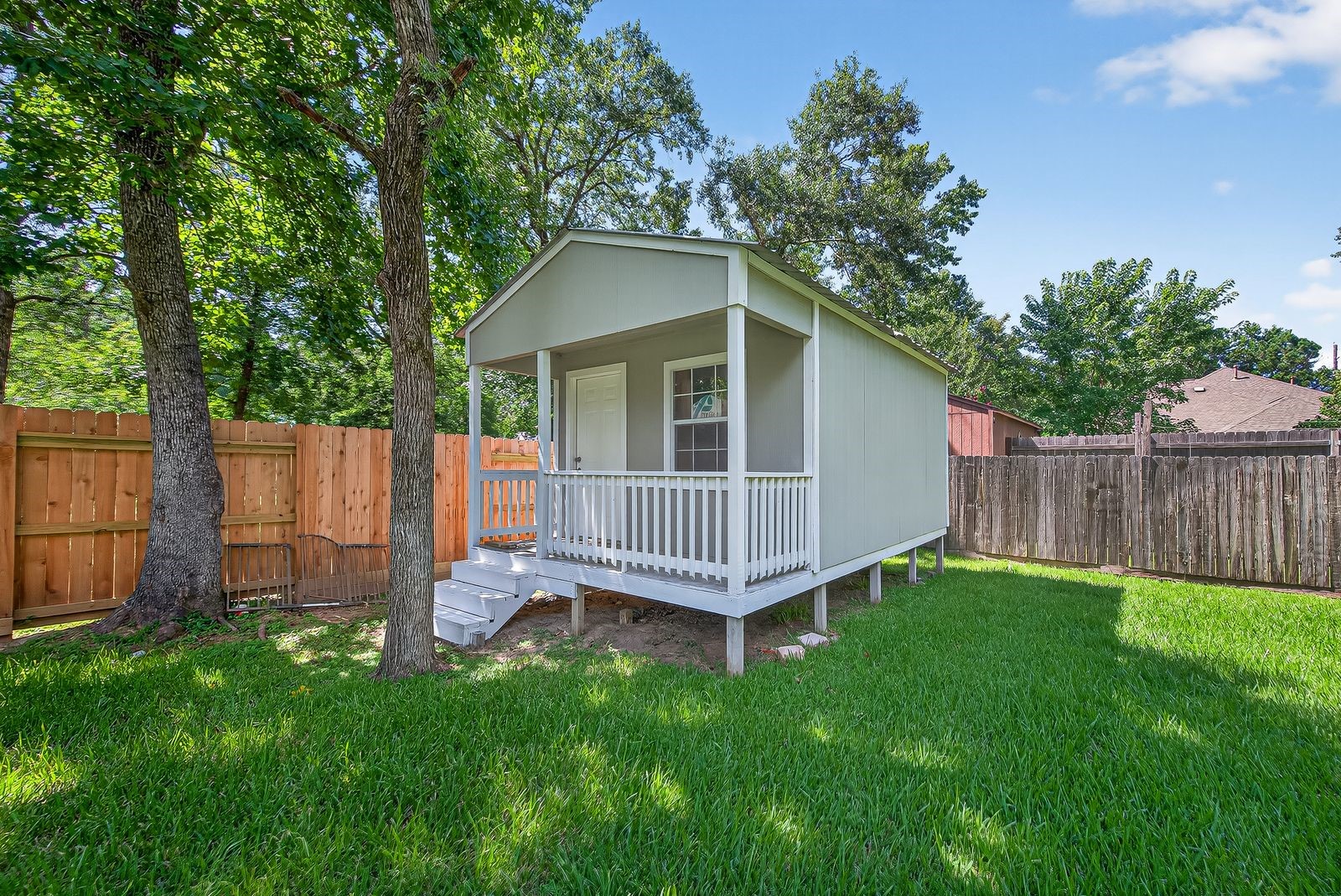 6818 Woodland Oaks Property Photo 25