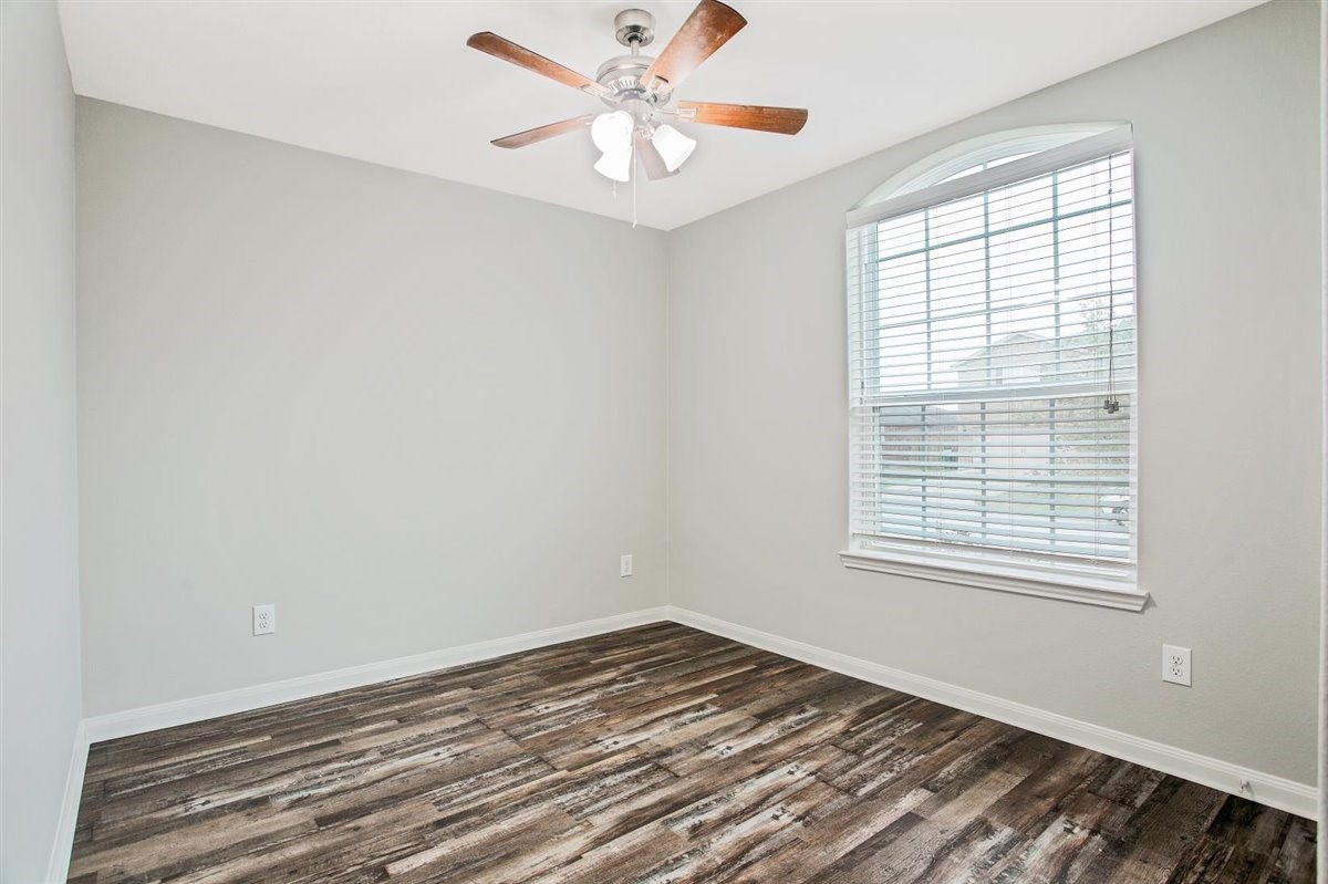 104 Indigo Brush Drive Property Photo 4