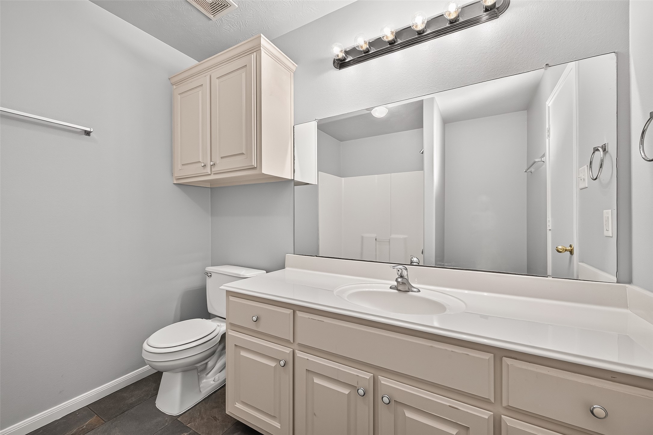 16200 Sun View Lane Property Photo 18