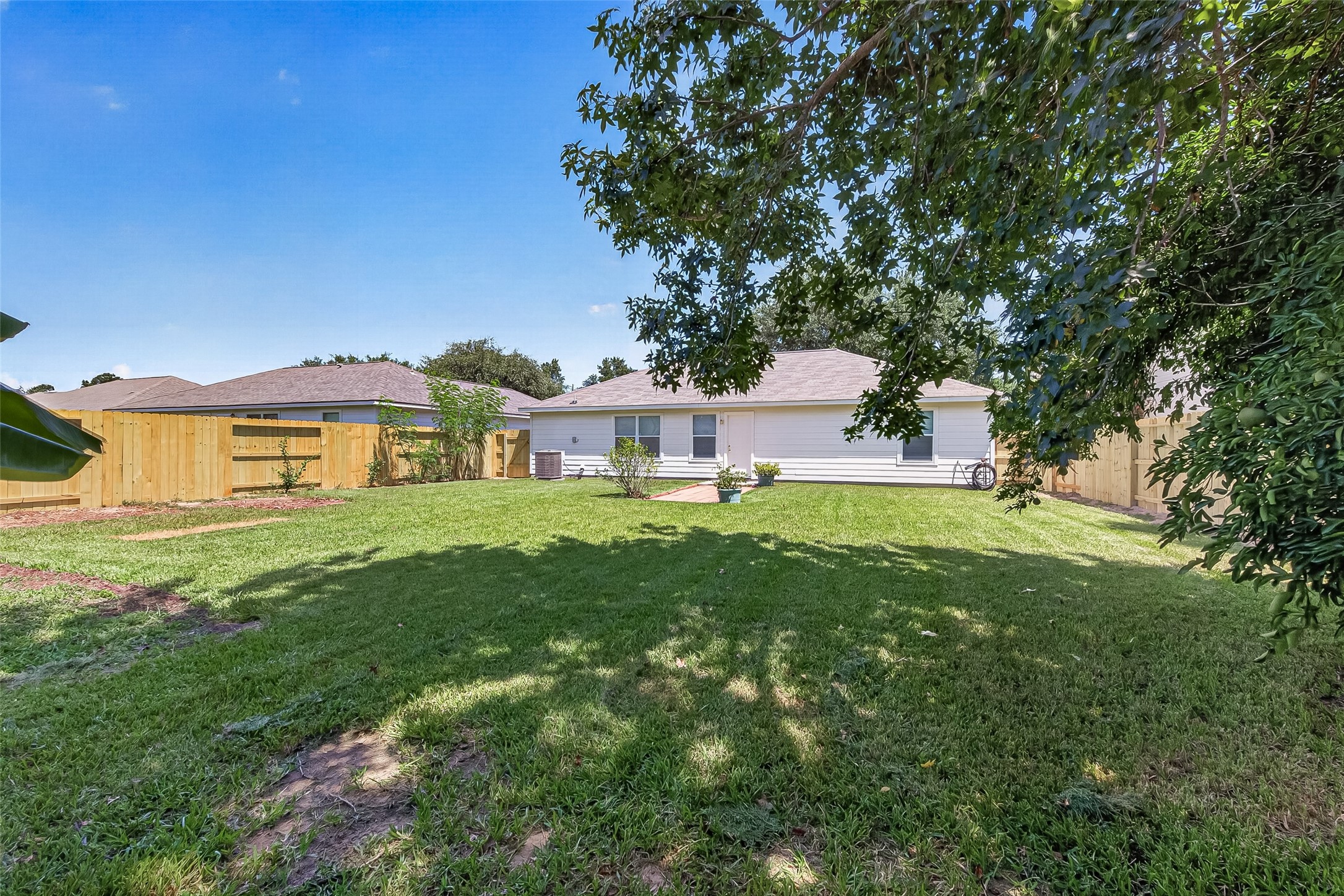 16200 Sun View Lane Property Photo 27
