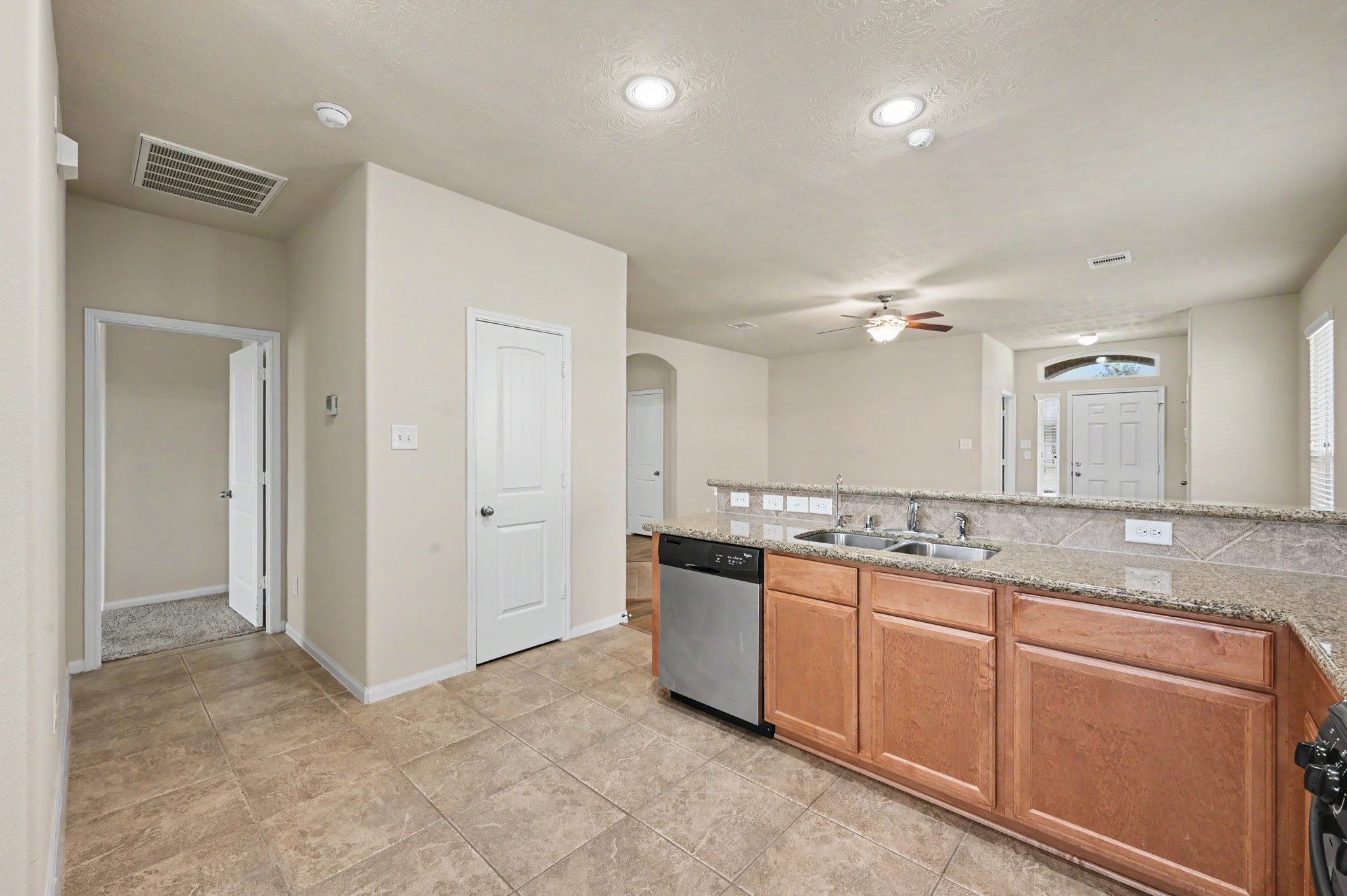 18322 Tacoma Ridge Drive Property Photo 29