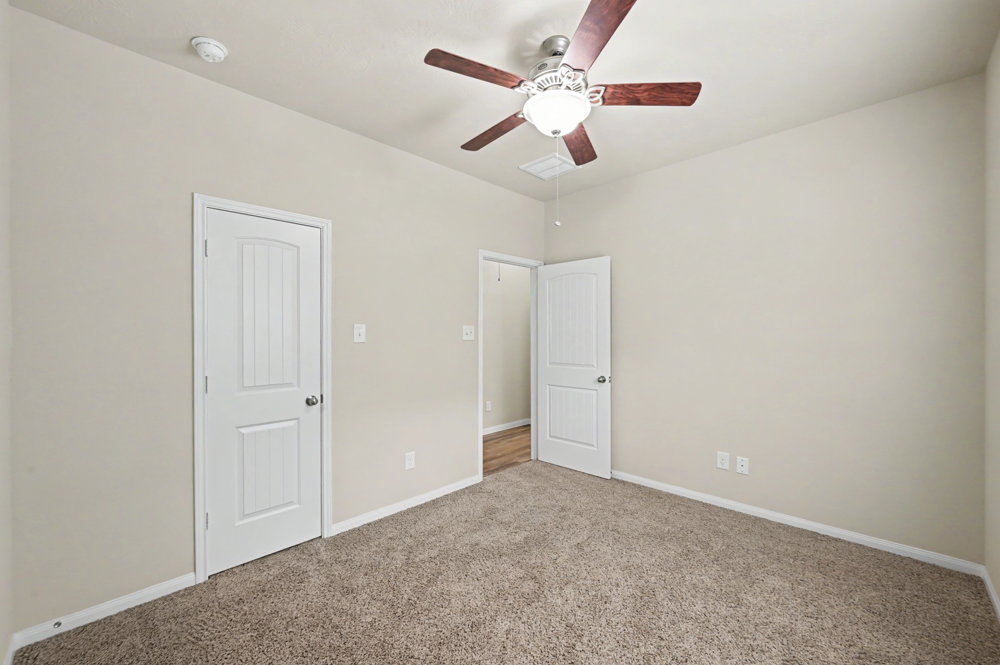 18322 Tacoma Ridge Drive Property Photo 33