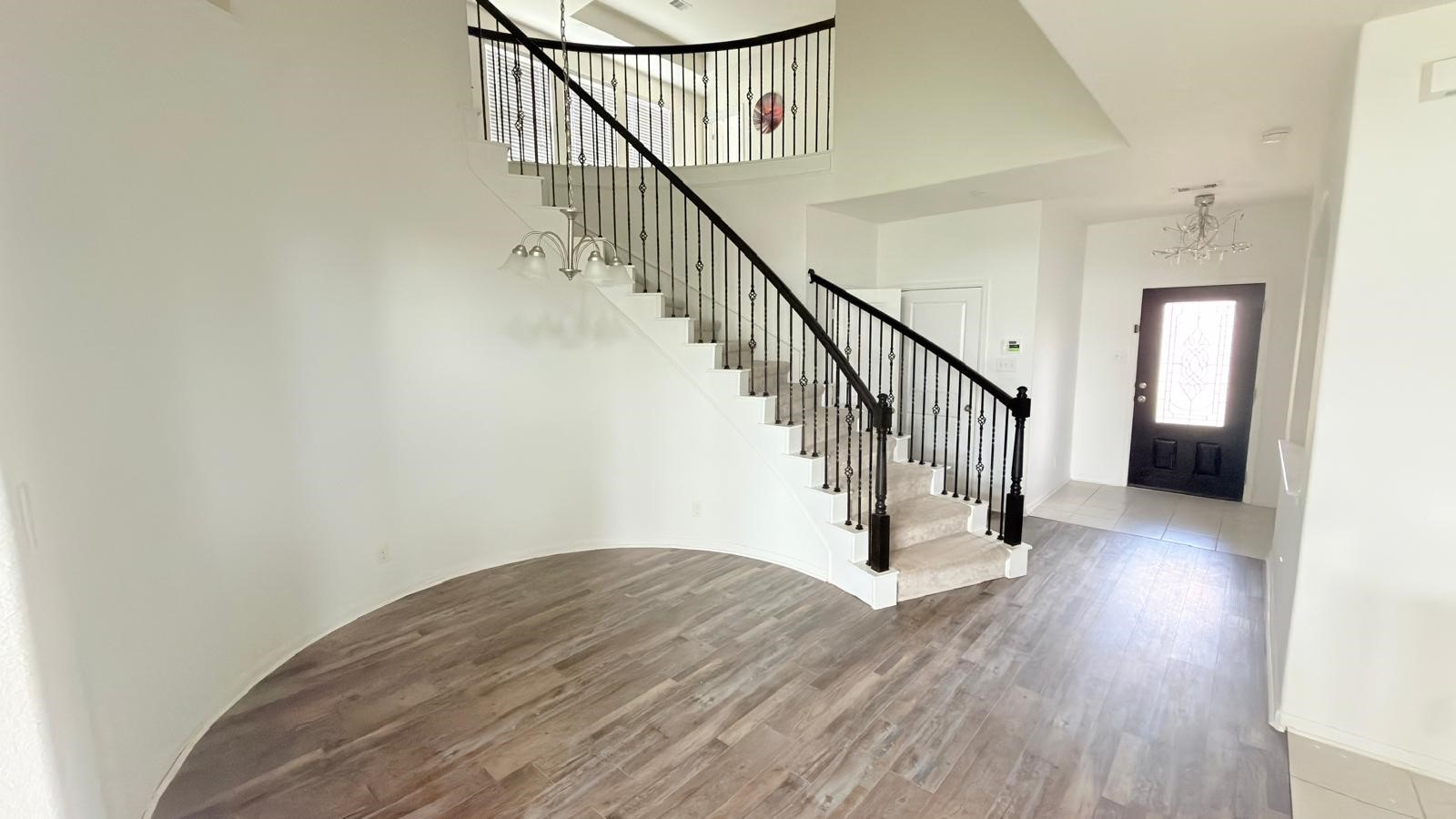 8714 Ruddy Duck Court Property Photo 4