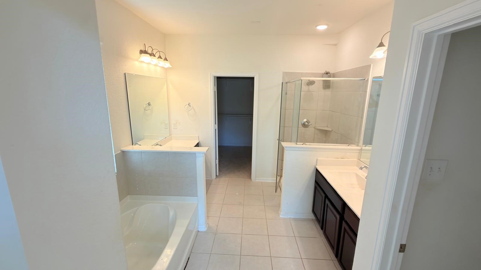 8714 Ruddy Duck Court Property Photo 6