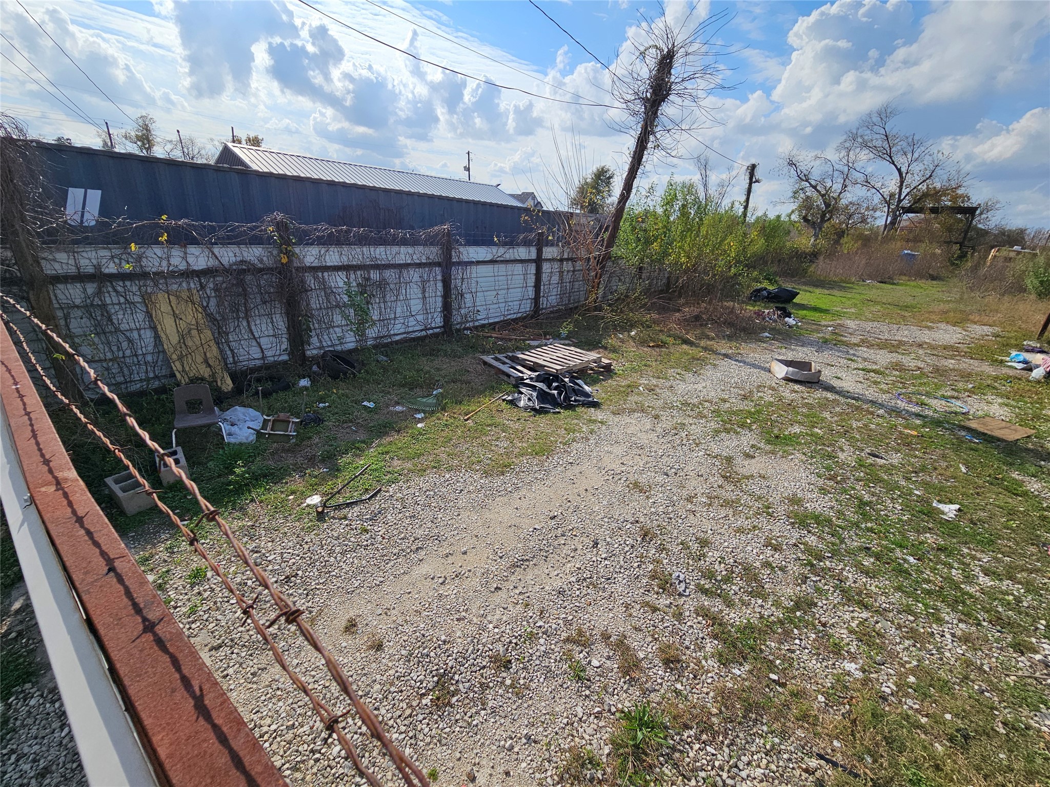 5915 Lavender Street Property Photo 2