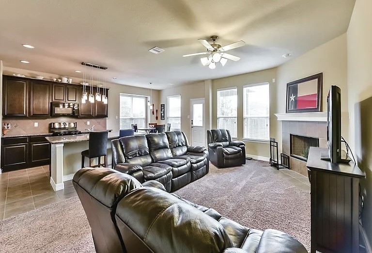 2575 Riverway Drive Property Photo 16