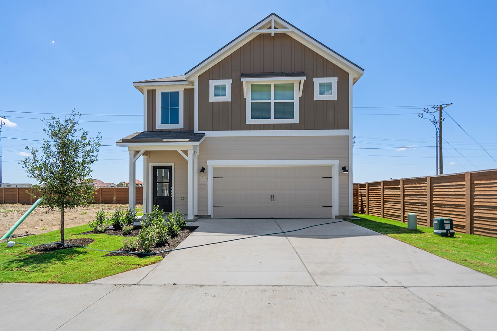 23059 Glory Orchid Drive Property Photo 1