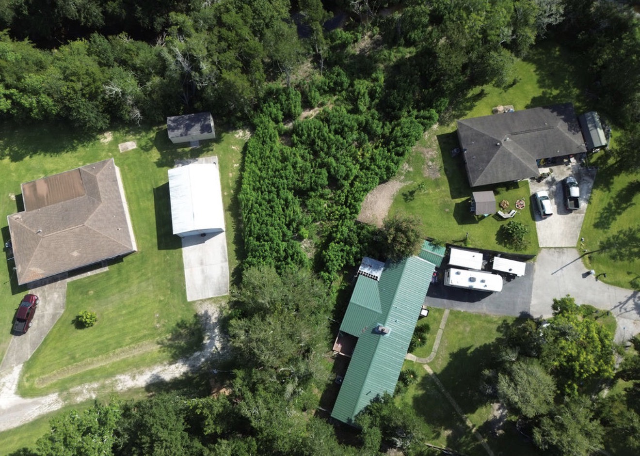 9230 Woodacres Dr Property Photo 6