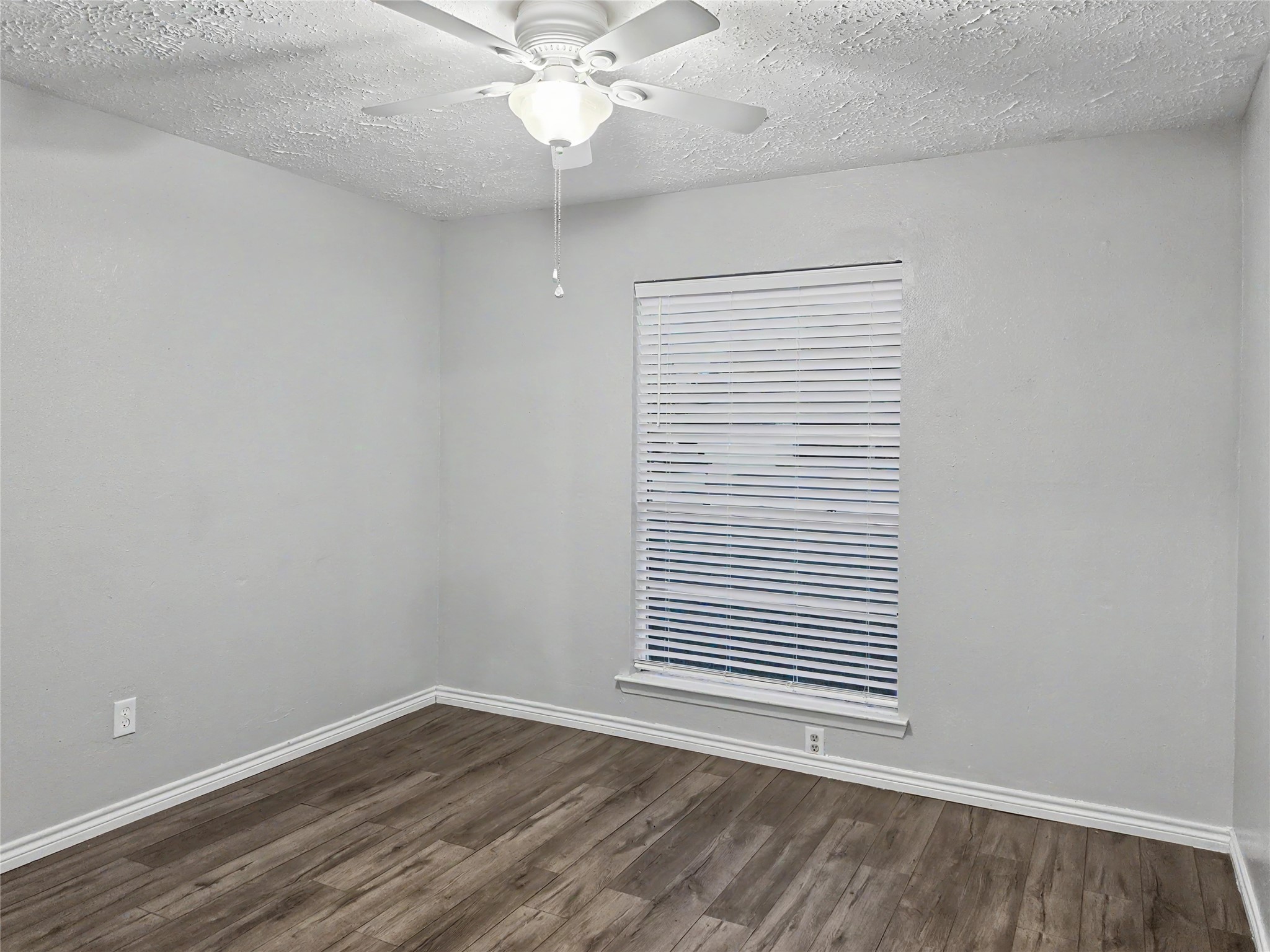 4211 Falcon Meadow Drive Property Photo 13