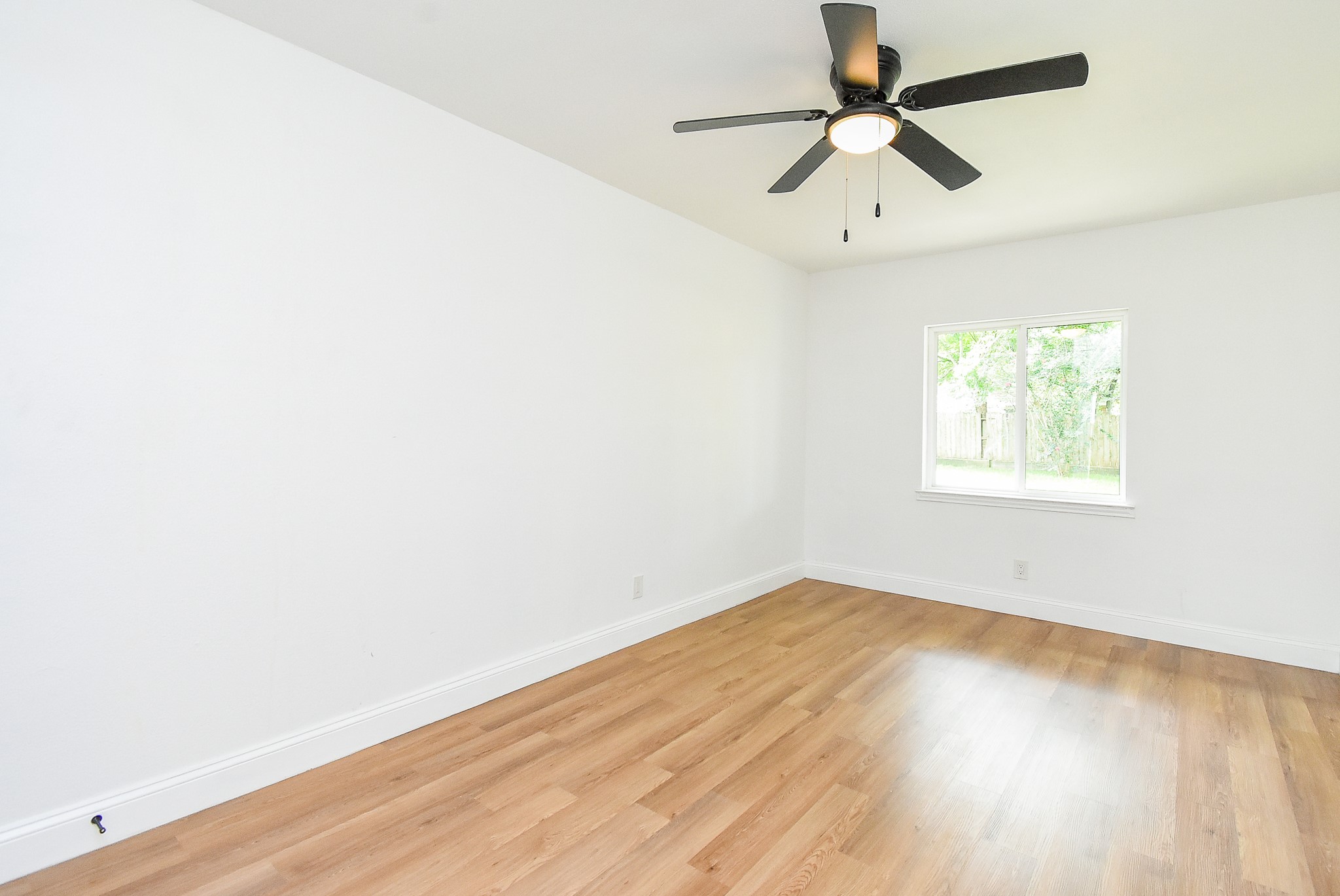 5019 Stillbrooke Drive Property Photo 20