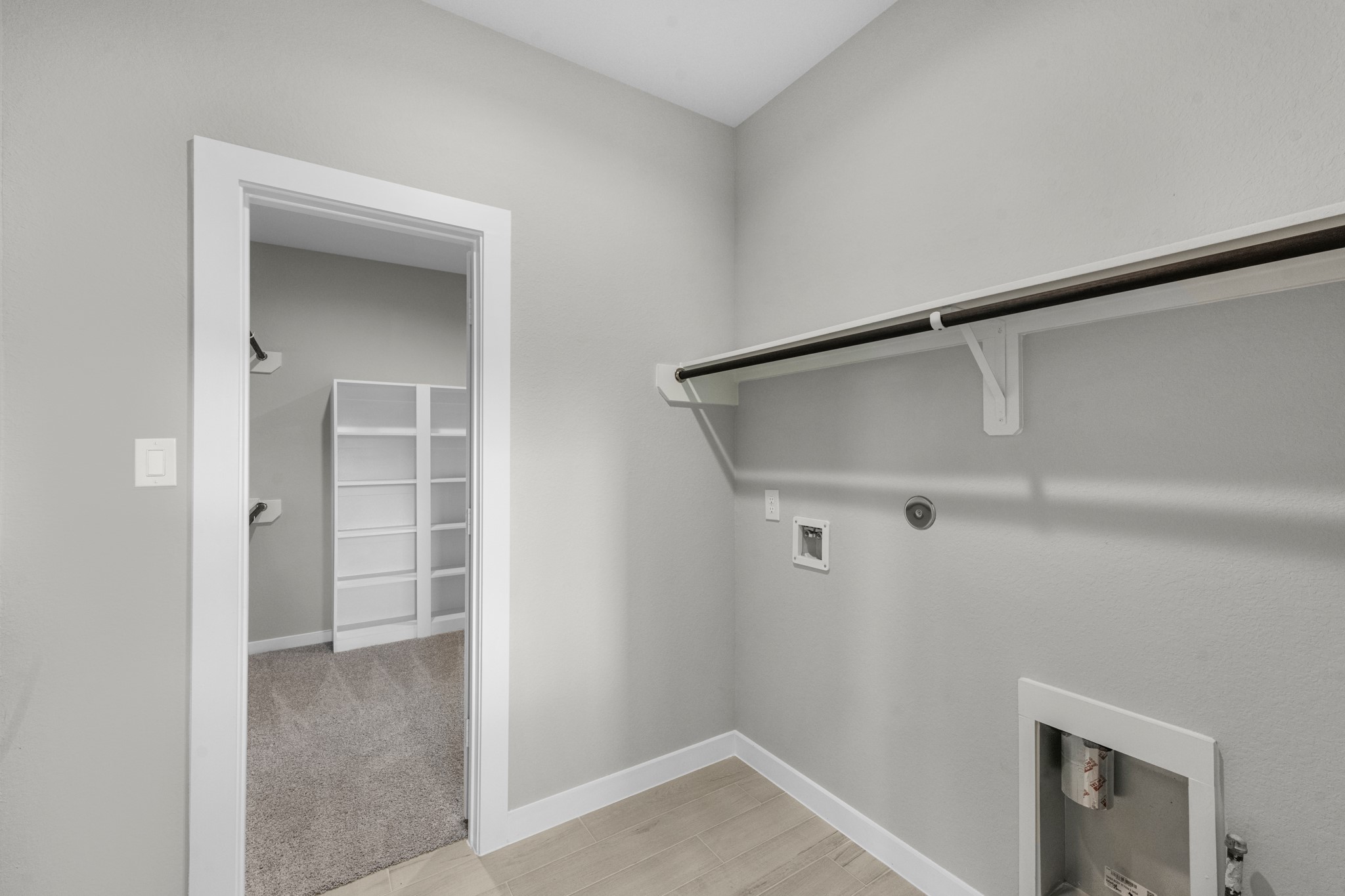 3807 Rosita Mint Court Property Photo 8