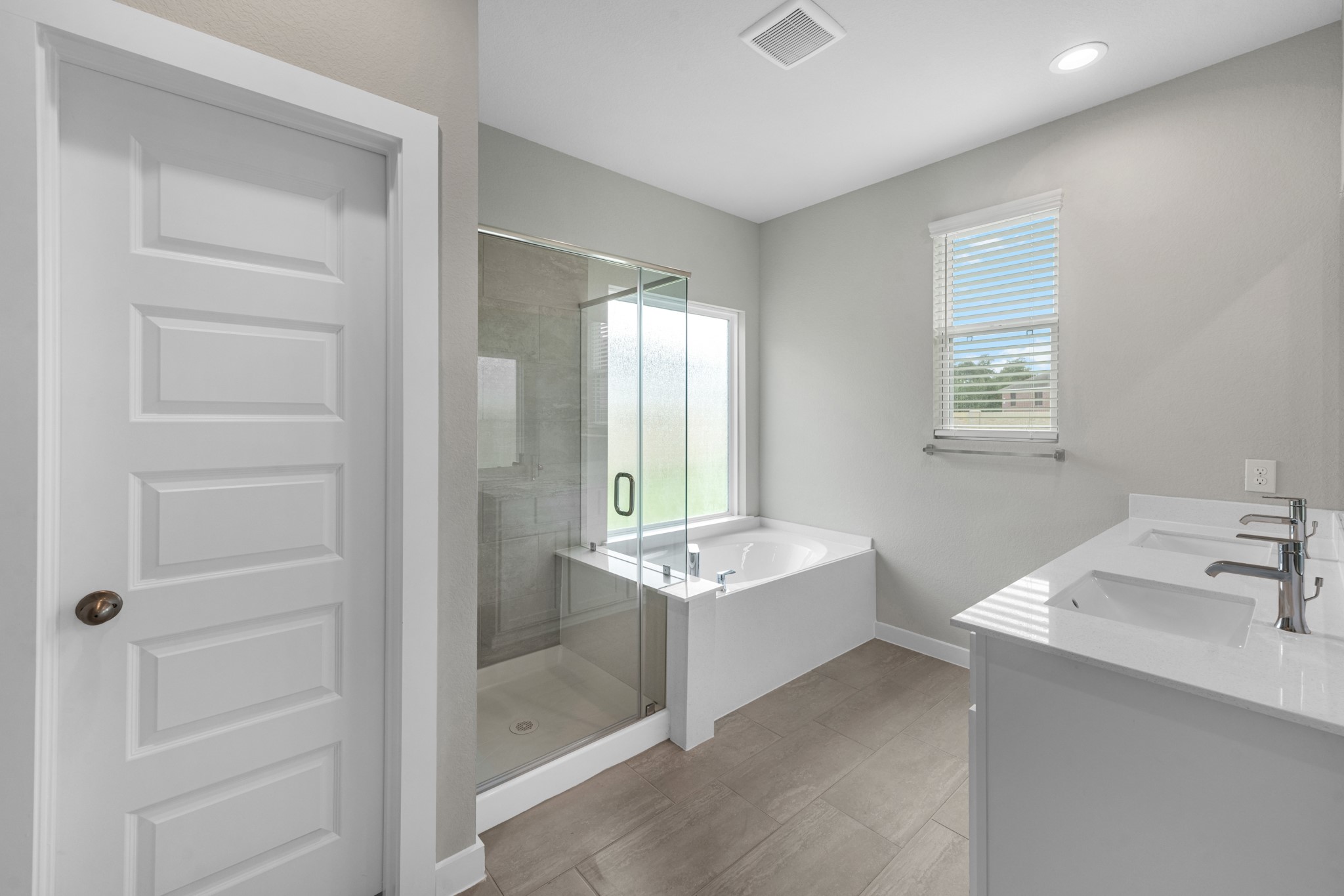 3807 Rosita Mint Court Property Photo 11