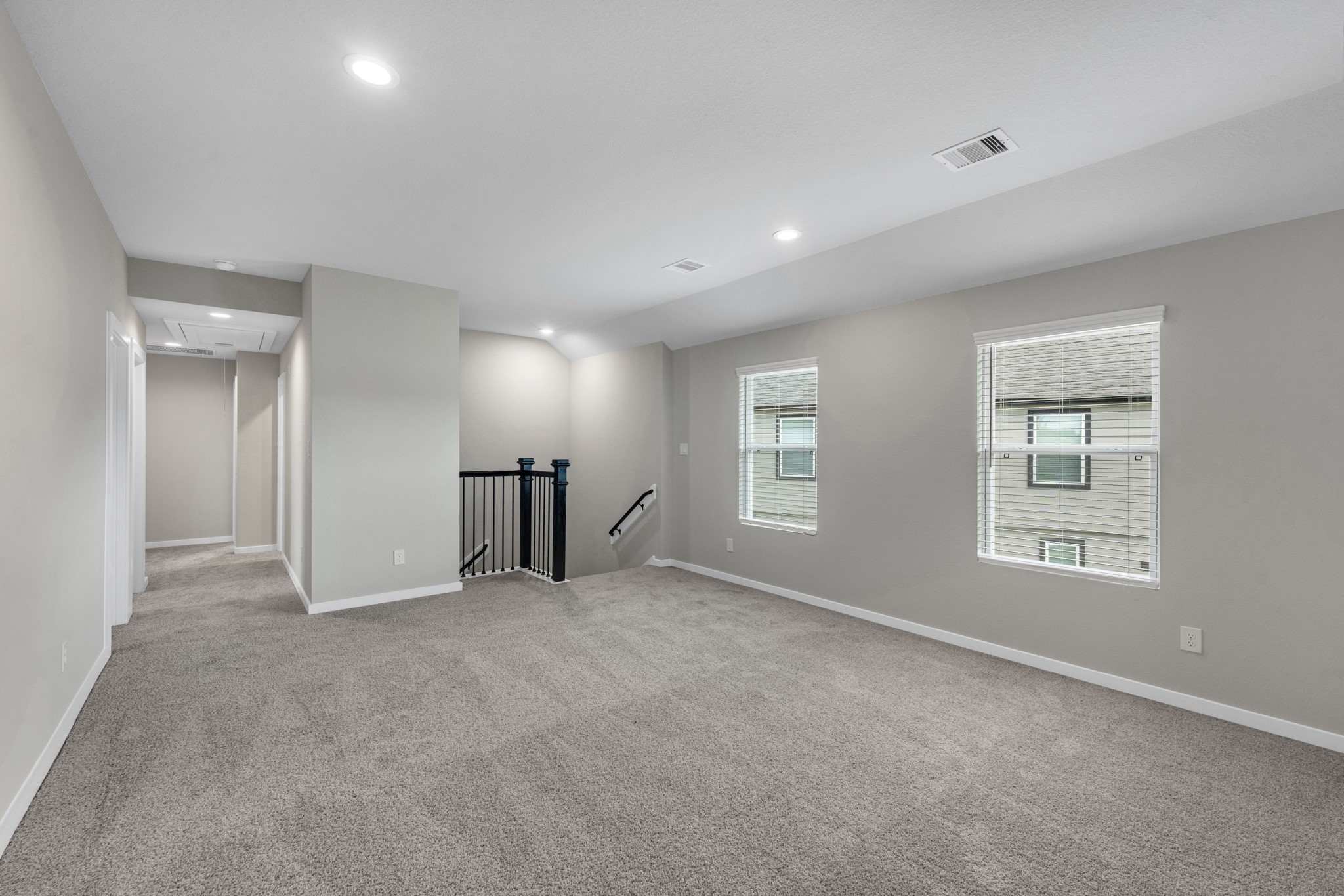 3807 Rosita Mint Court Property Photo 15