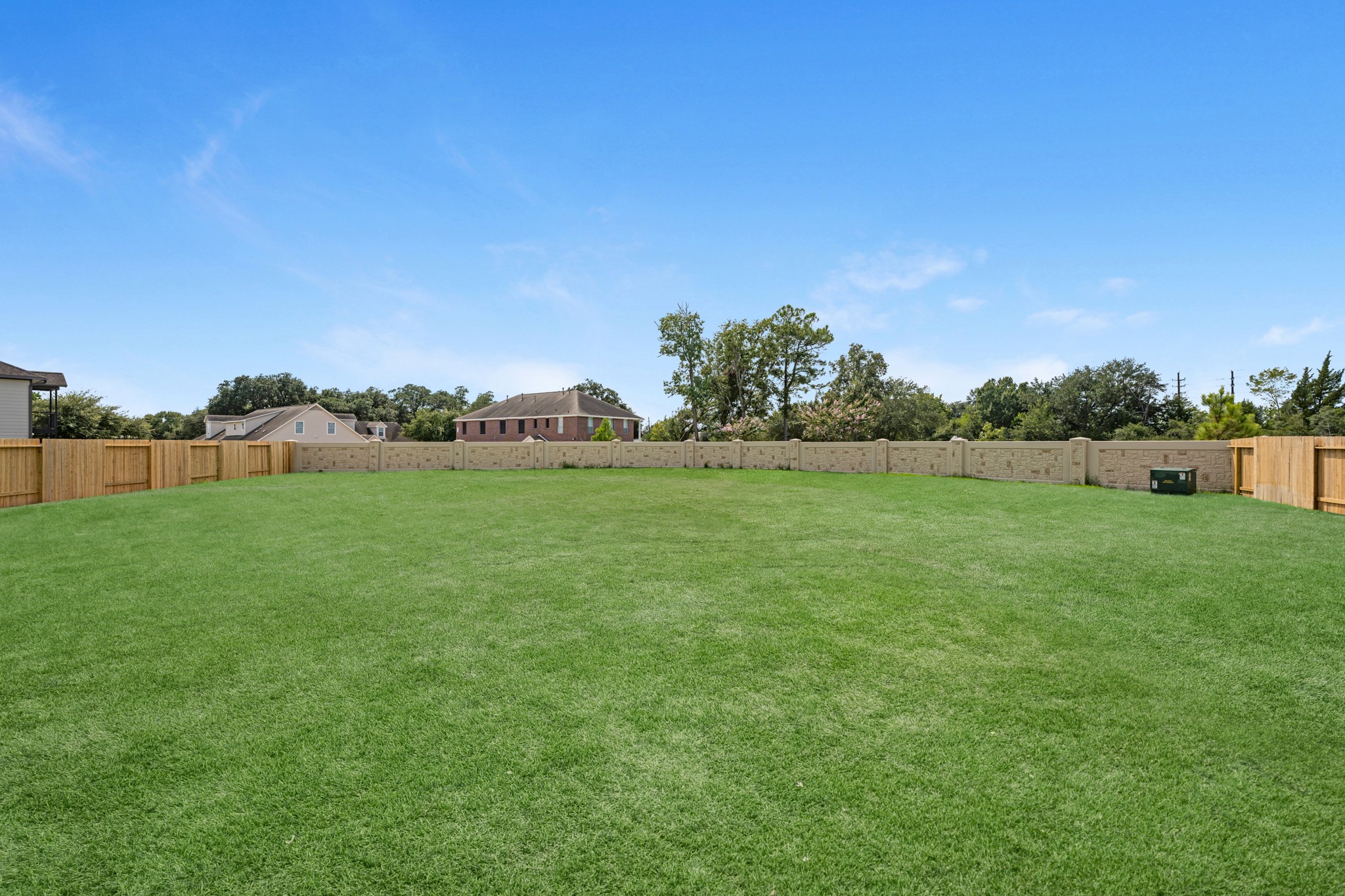 3807 Rosita Mint Court Property Photo 22