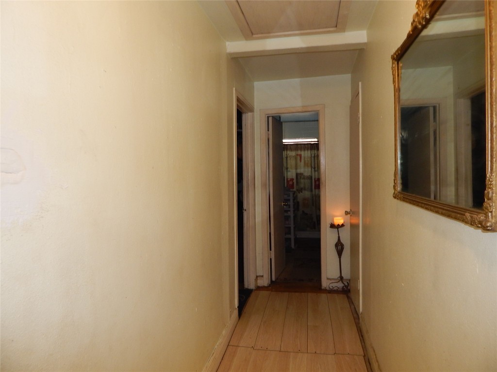2449 Garwood Drive Property Photo 9