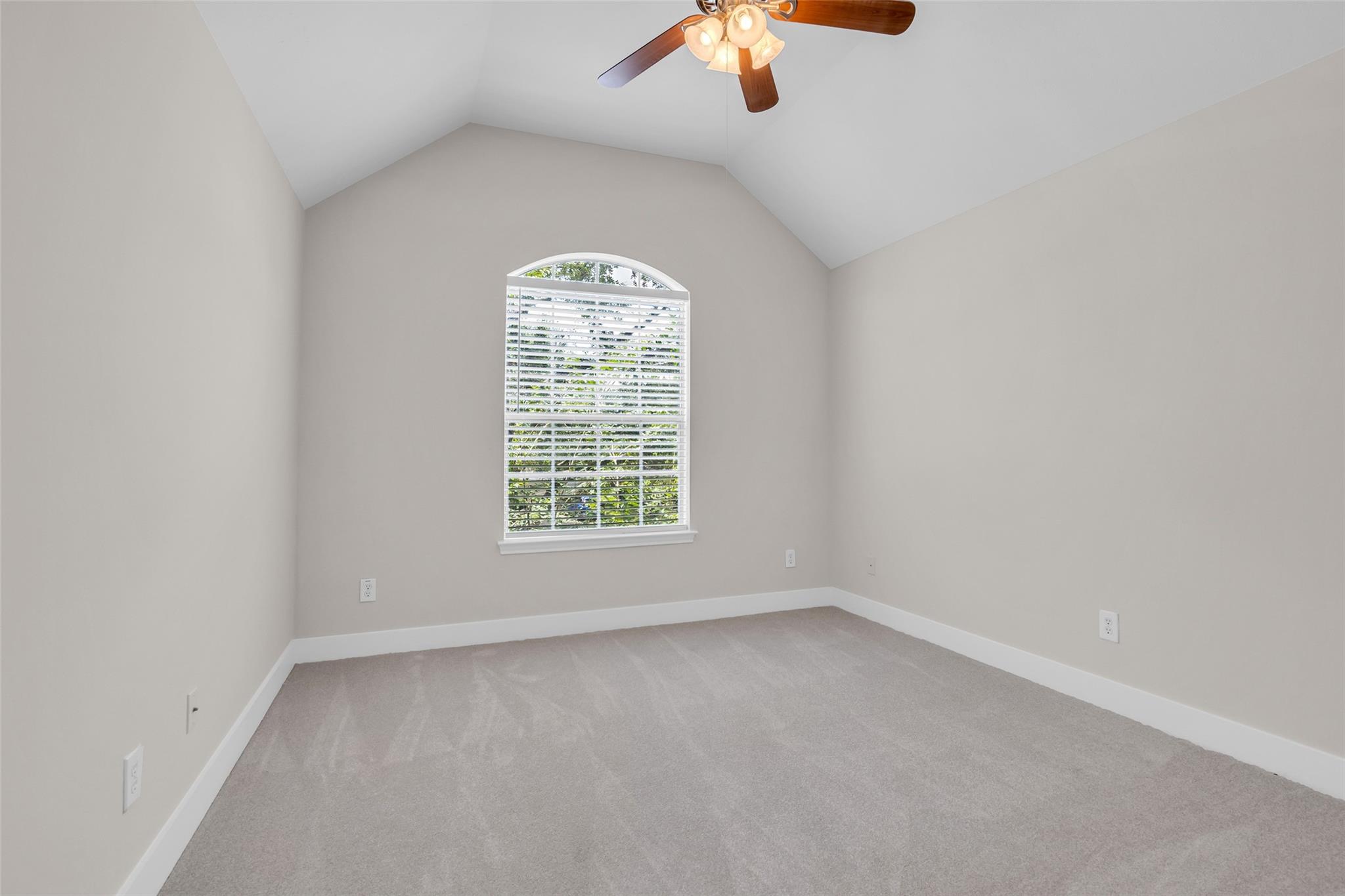 22002 Madera Canyon Court Property Photo 31