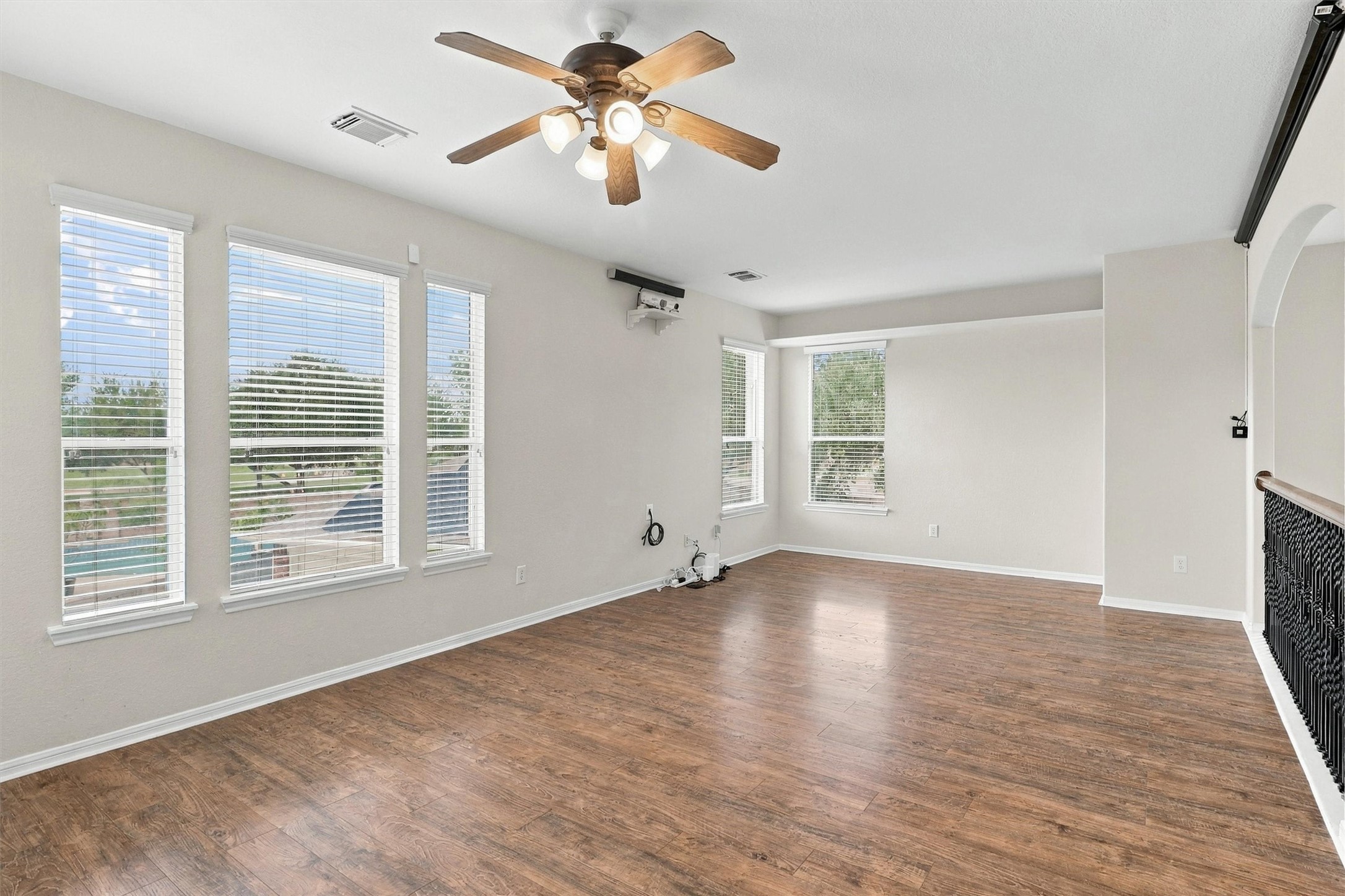 7807 Ravens Point Drive Property Photo 32