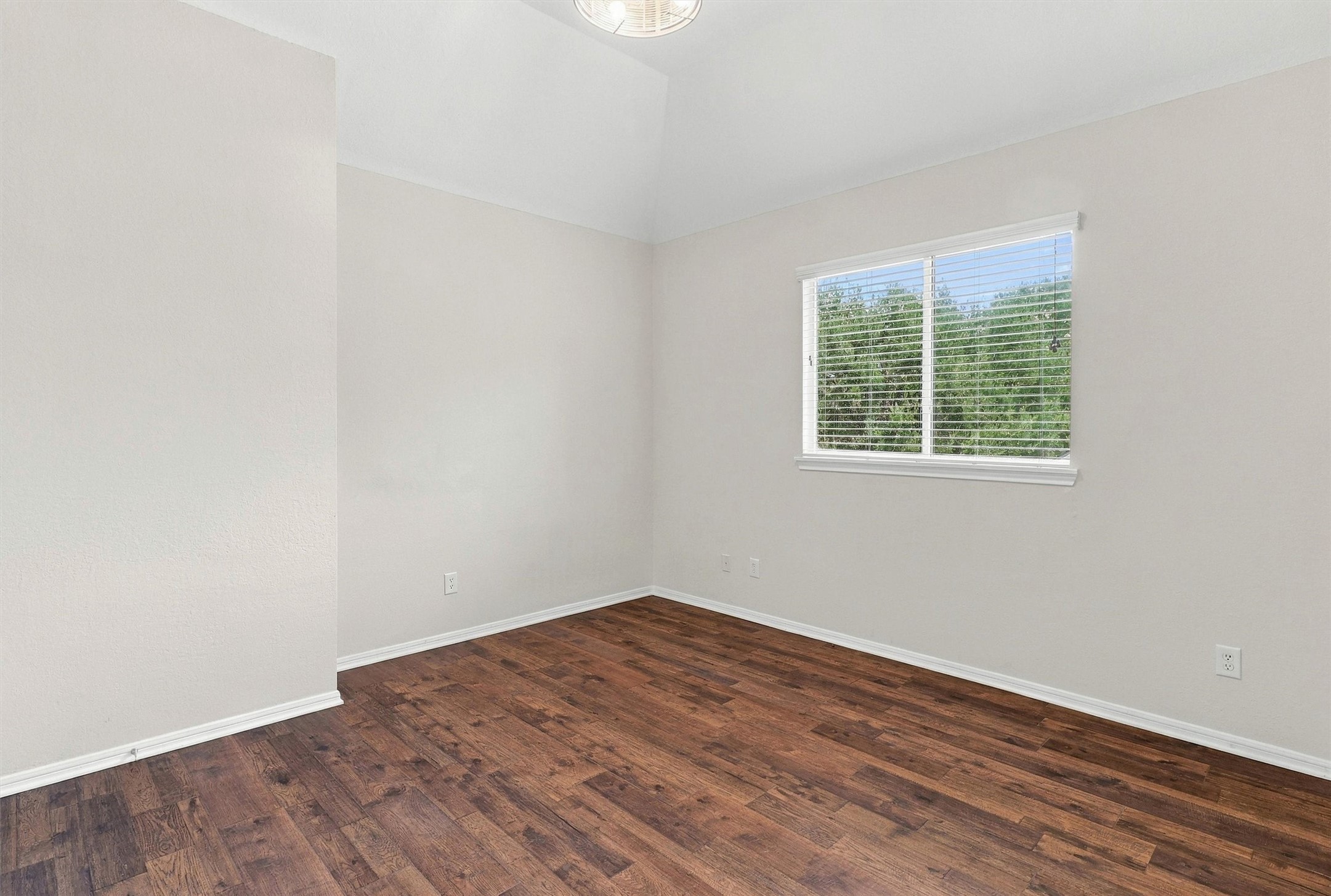 7807 Ravens Point Drive Property Photo 35