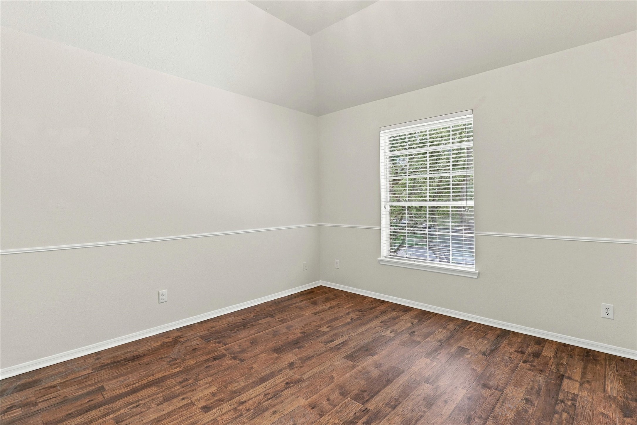 7807 Ravens Point Drive Property Photo 37