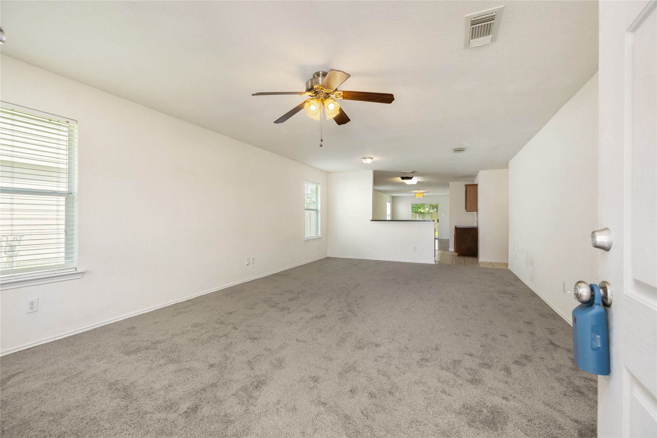 22031 Silverfield Park Lane Property Photo 4