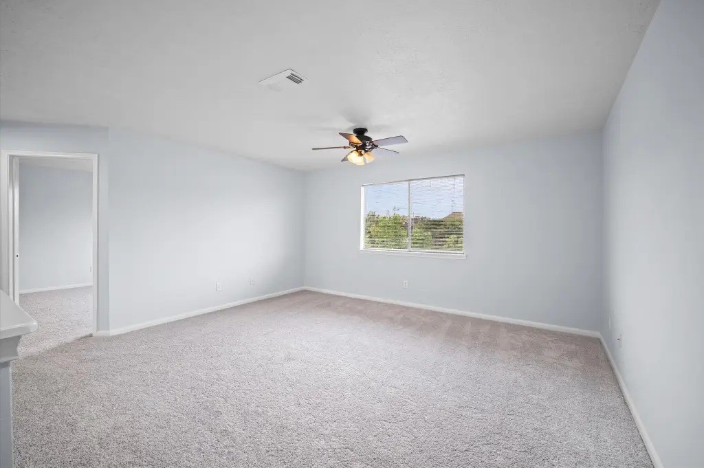 9366 Corner Oaks Lane Property Photo 16