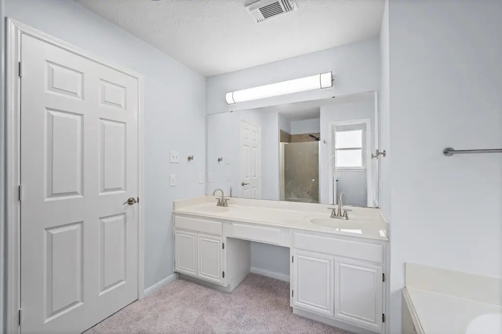 9366 Corner Oaks Lane Property Photo 21