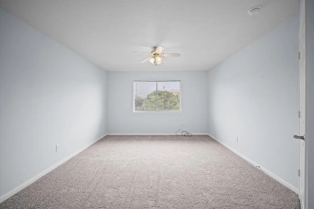 9366 Corner Oaks Lane Property Photo 25