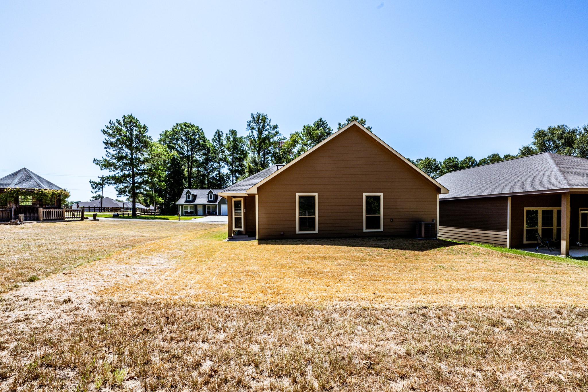 4 Firewood Road Property Photo 24