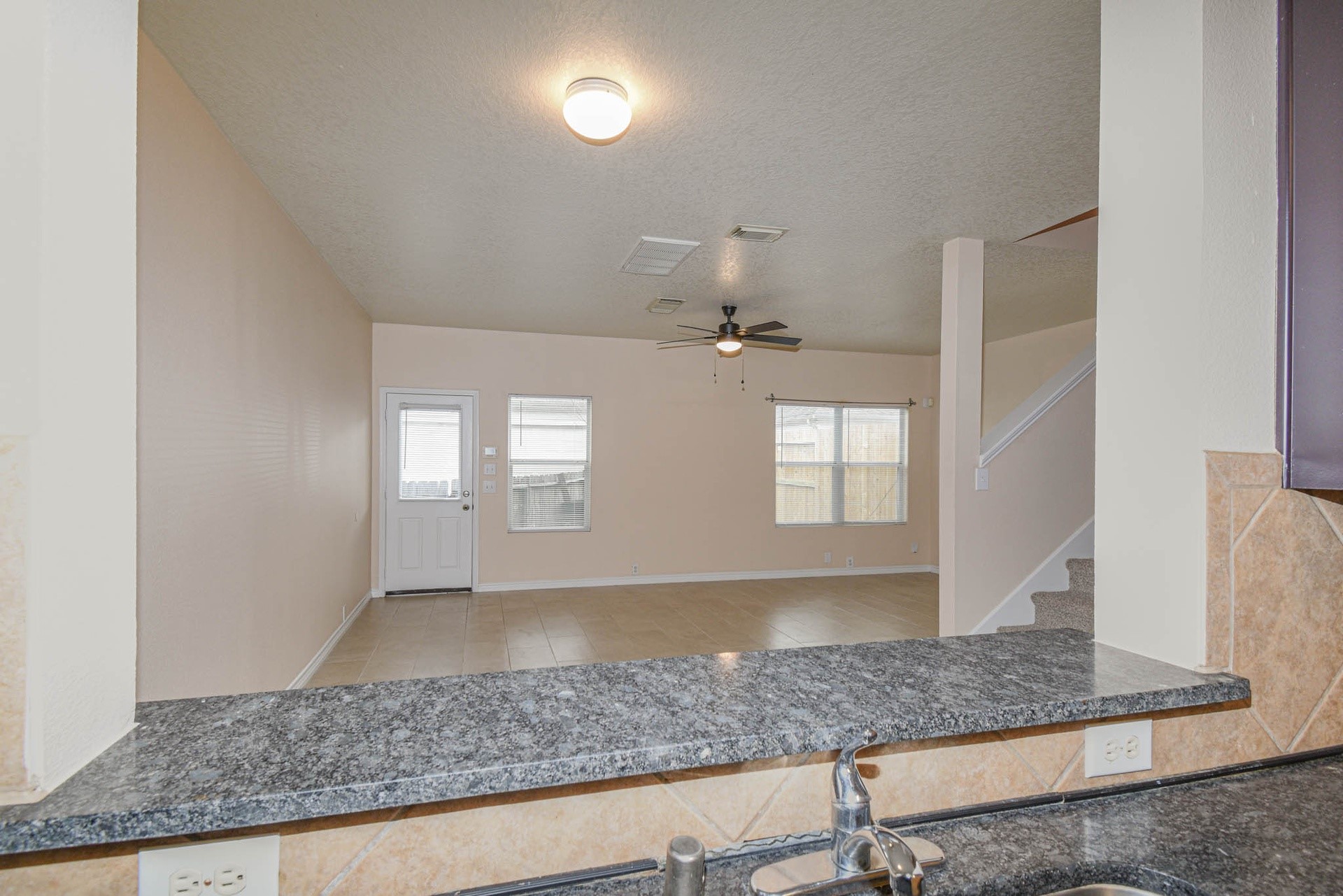 29704 Sullivan Oaks Drive Property Photo 7