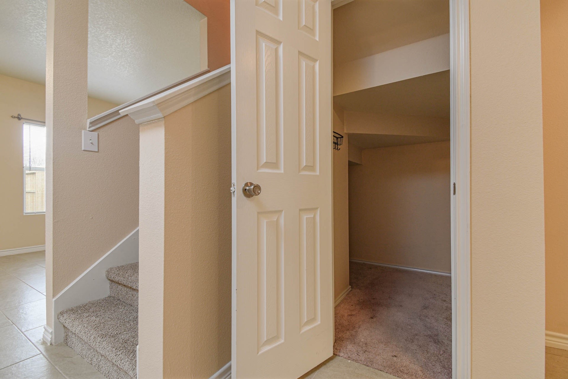 29704 Sullivan Oaks Drive Property Photo 11