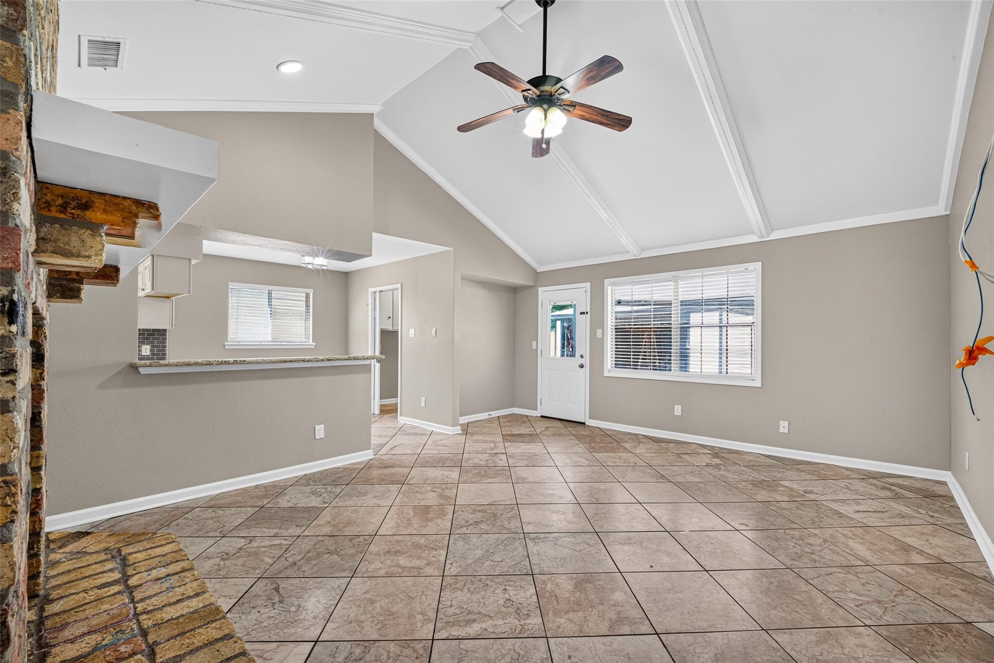 6038 Cartagena Street, Houston Tx 77035 Property Photo 14