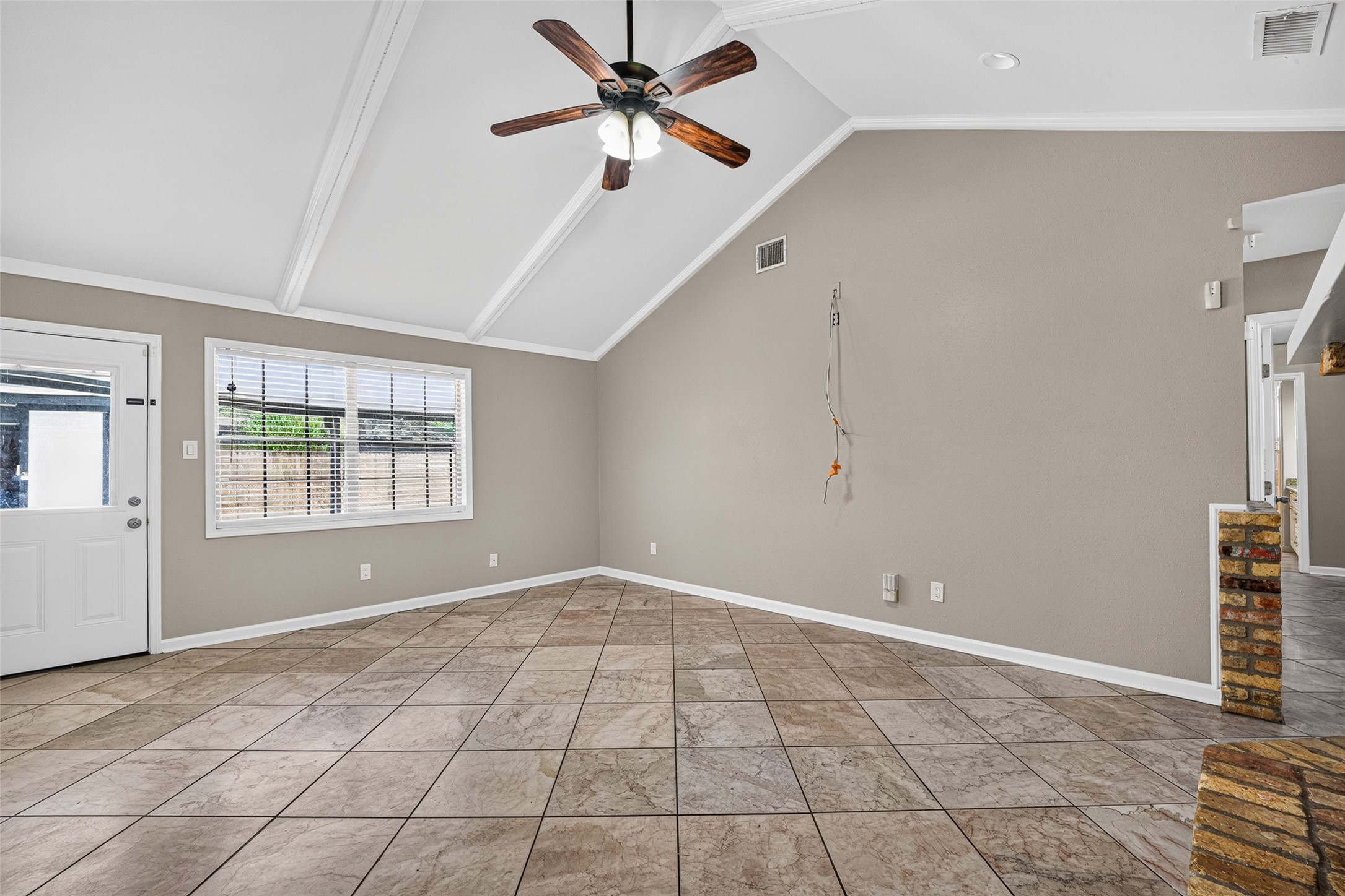 6038 Cartagena Street Property Photo 17