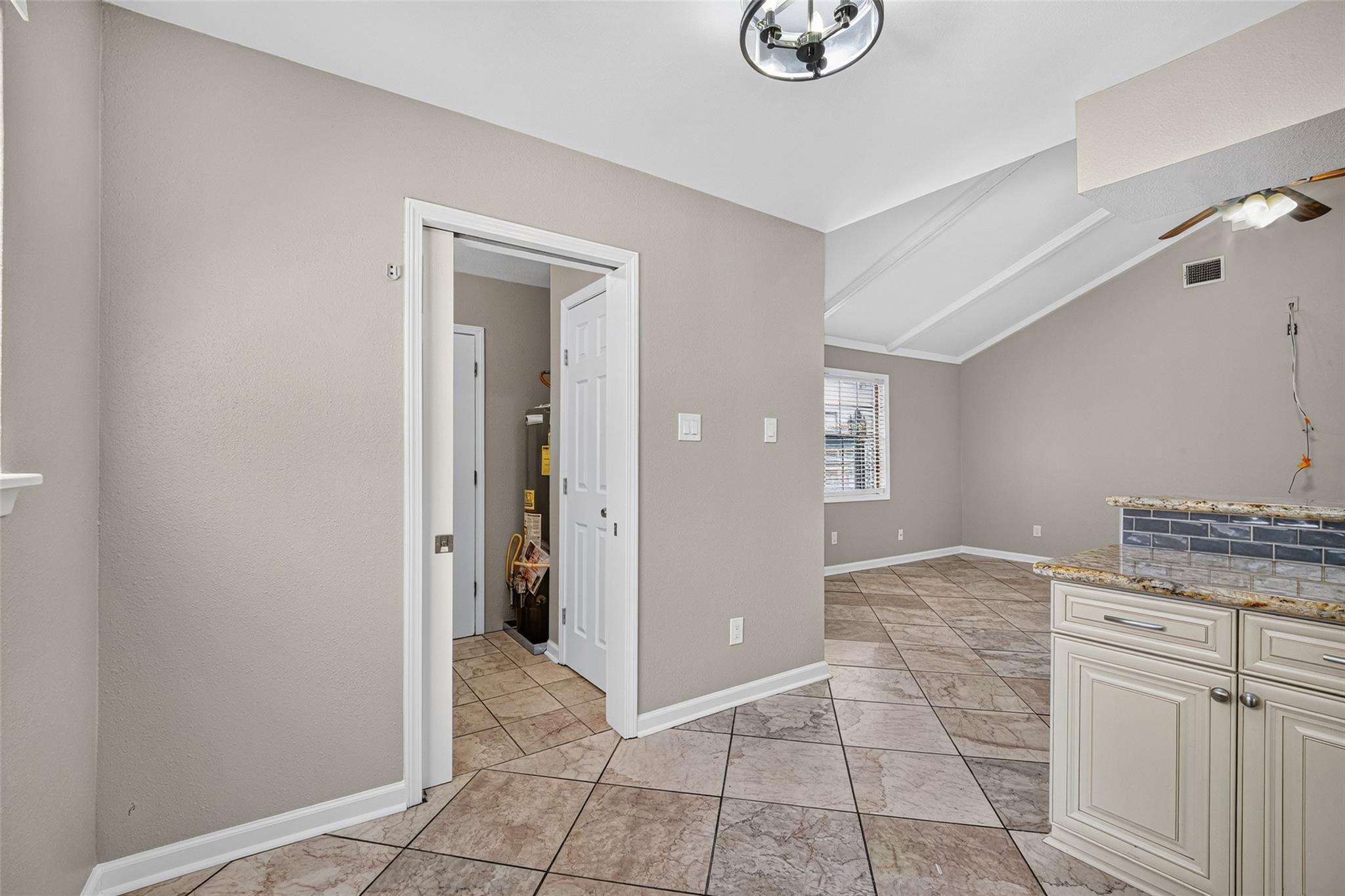 6038 Cartagena Street, Houston Tx 77035 Property Photo 26