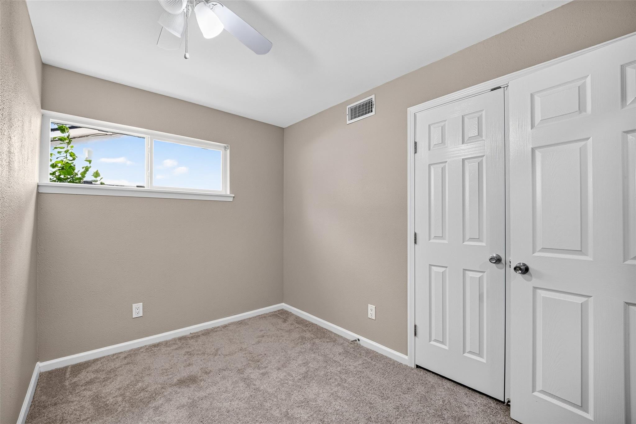 6038 Cartagena Street, Houston Tx 77035 Property Photo 31