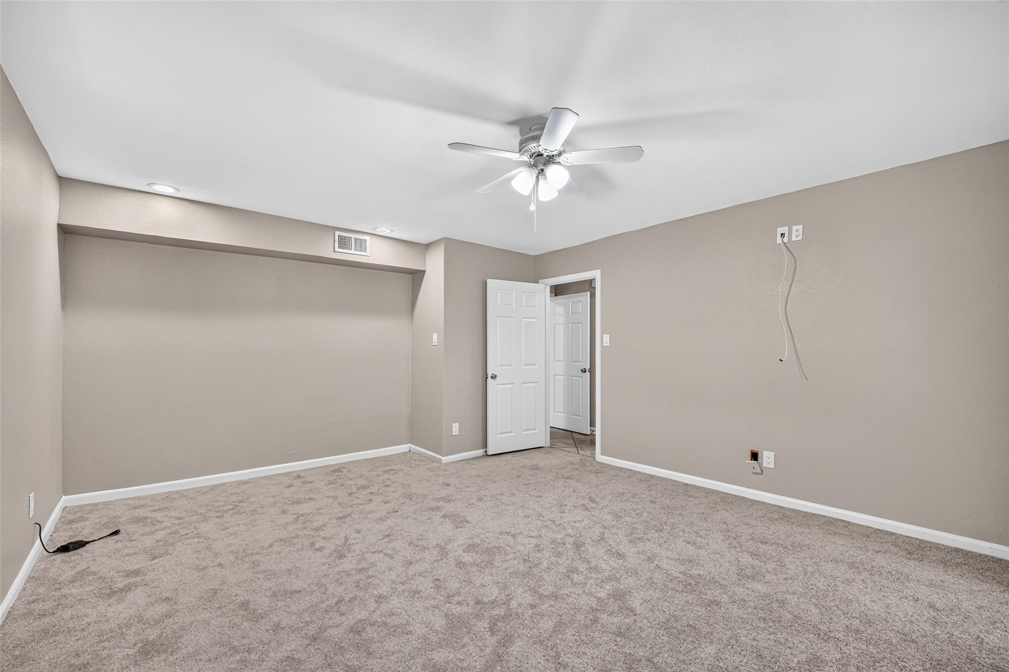 6038 Cartagena Street, Houston Tx 77035 Property Photo 43