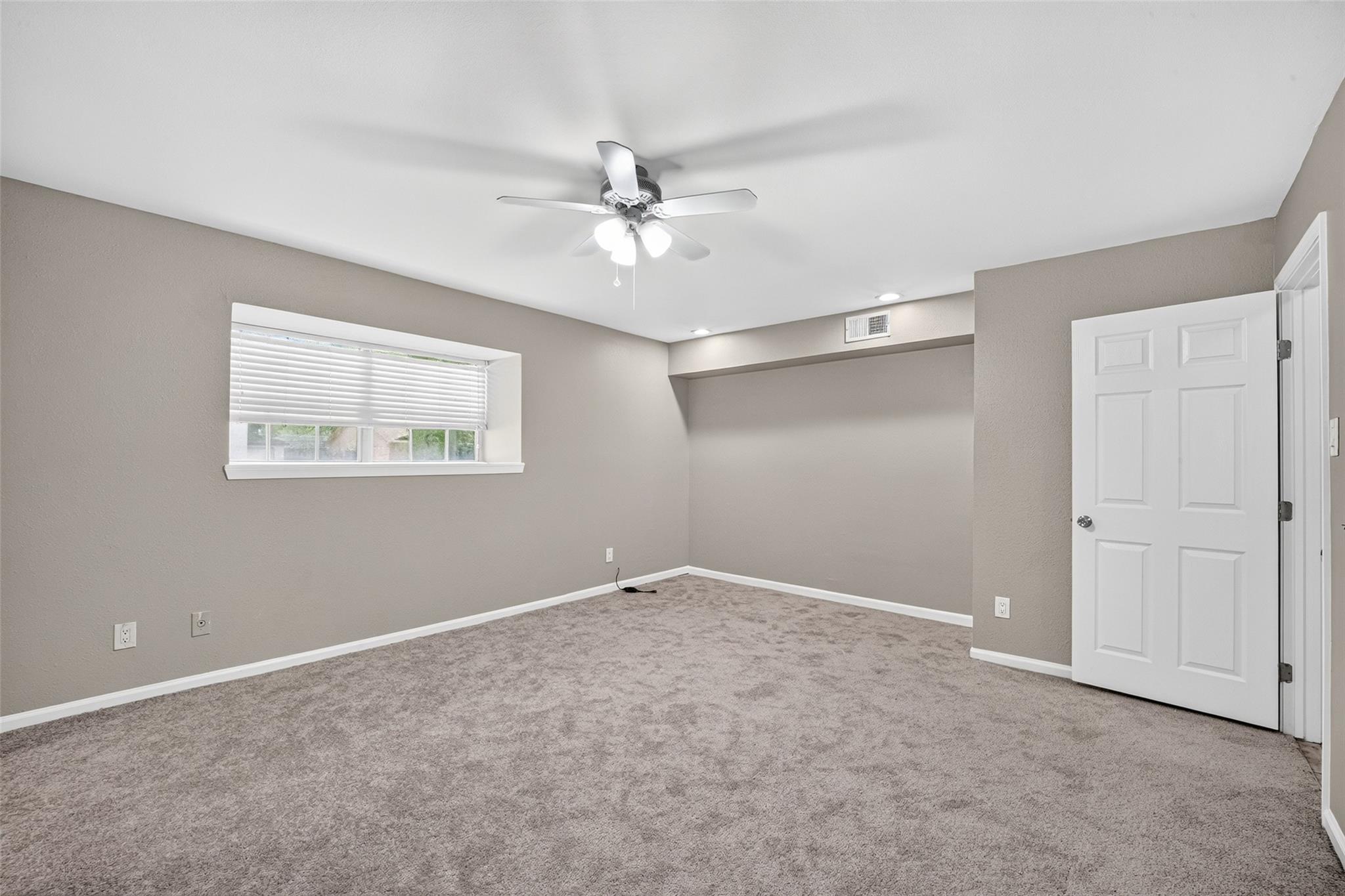 6038 Cartagena Street, Houston Tx 77035 Property Photo 44