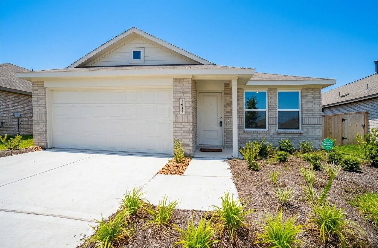1614 Westland Lane Property Photo 1