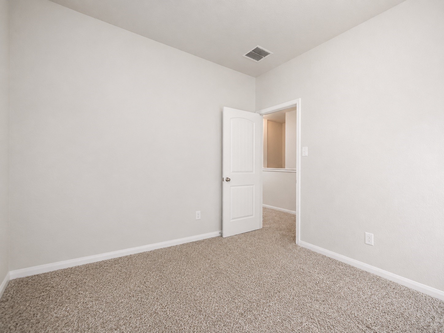 24811 Landolfi Drive Property Photo 9