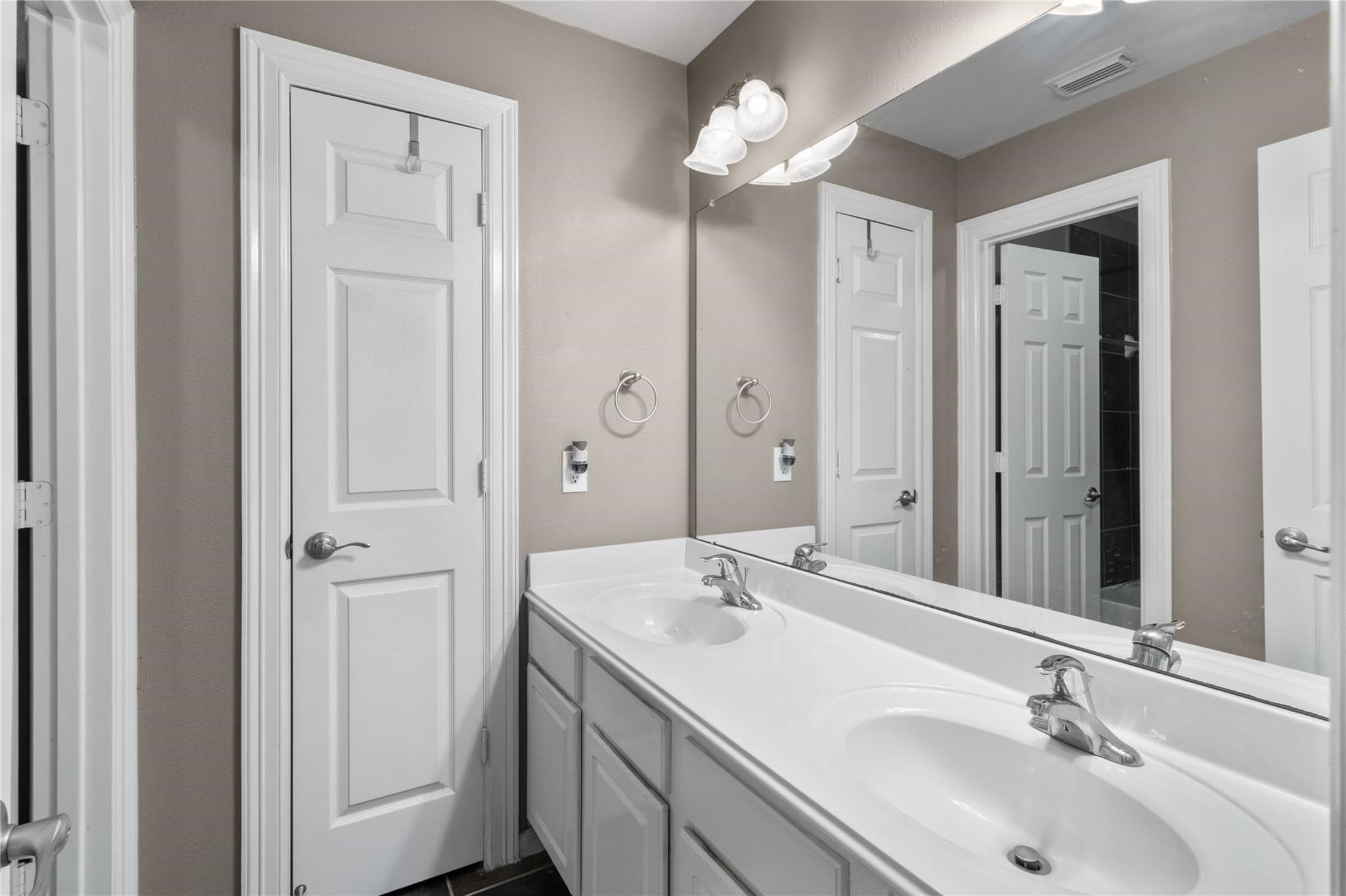 22041 Royal Timbers Drive Property Photo 22