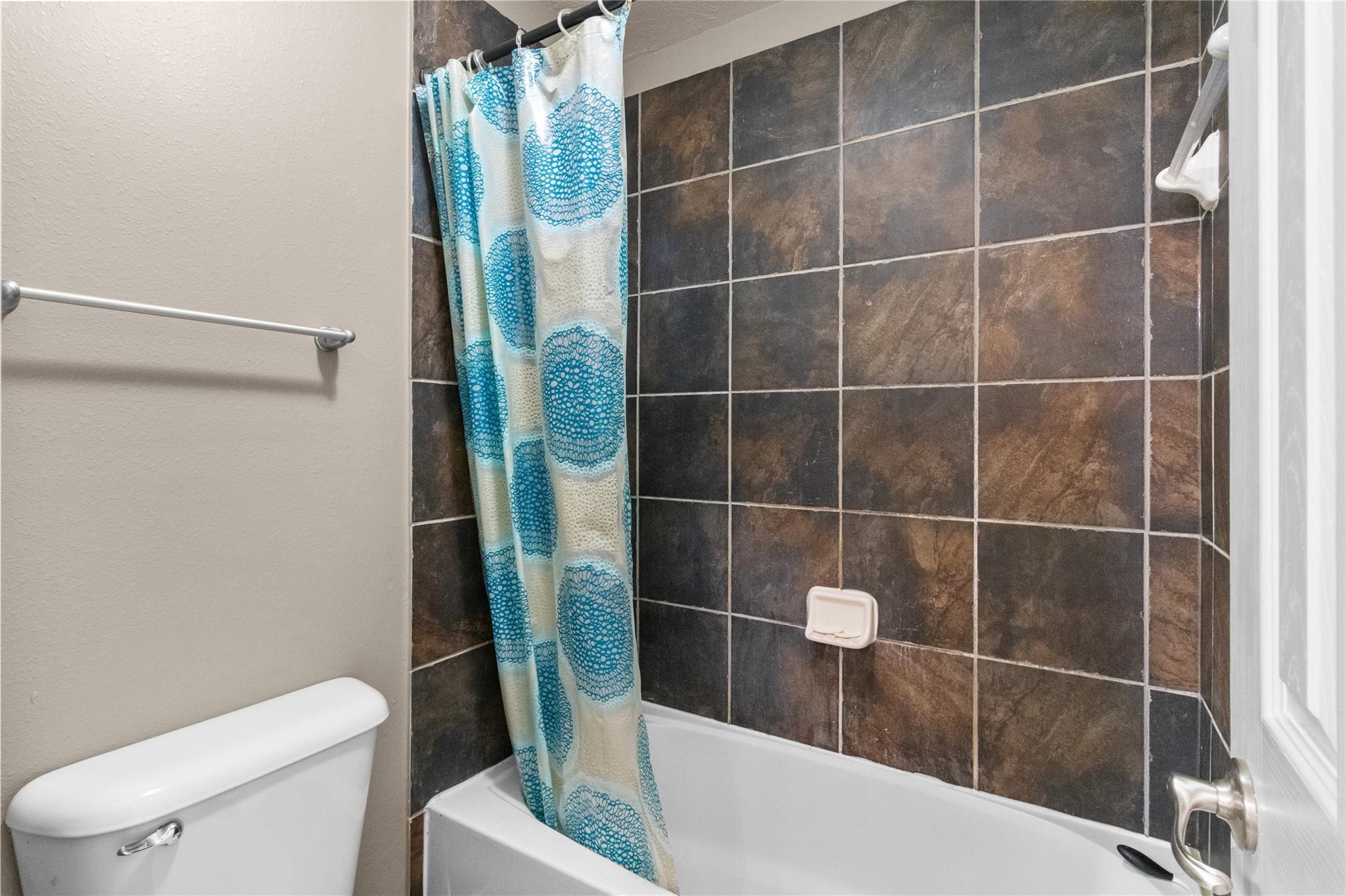 22041 Royal Timbers Drive Property Photo 23