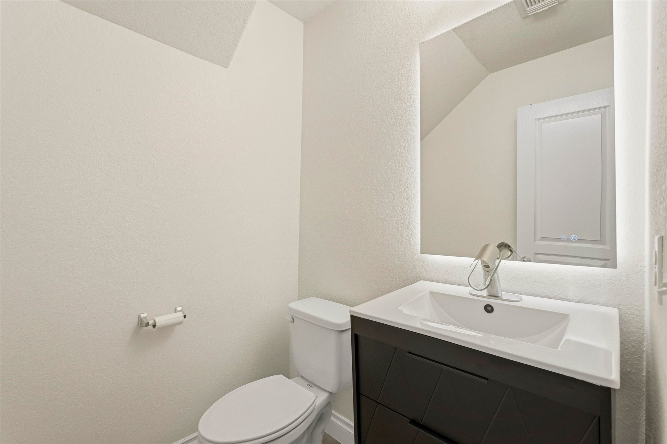 6810 Cortenridge Lane Property Photo 7